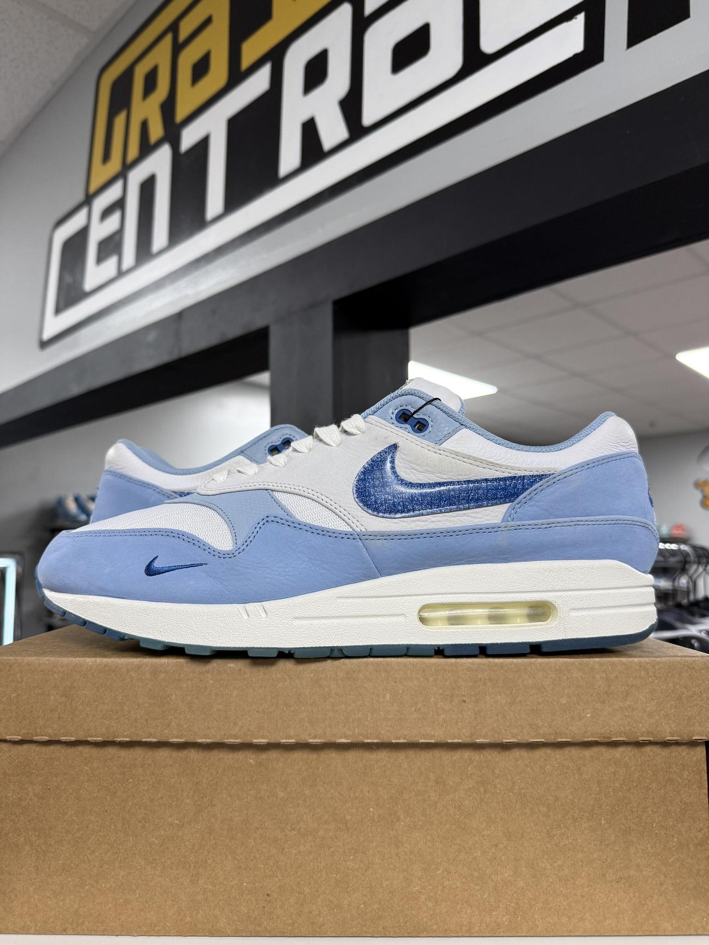 Air Max 1 "Blue Print" Used Size 15