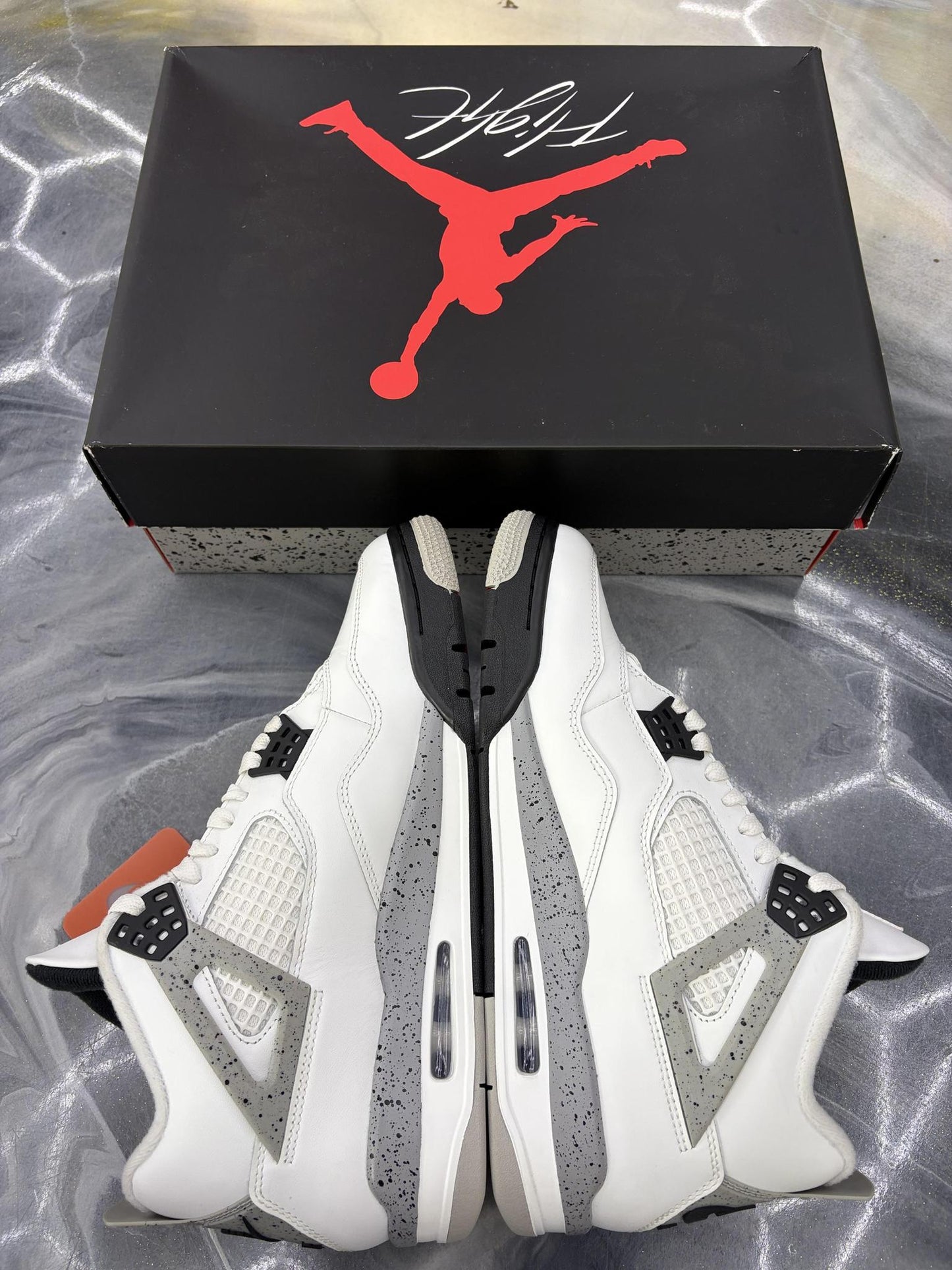 Jordan 4 "White Cement" Used Size 10