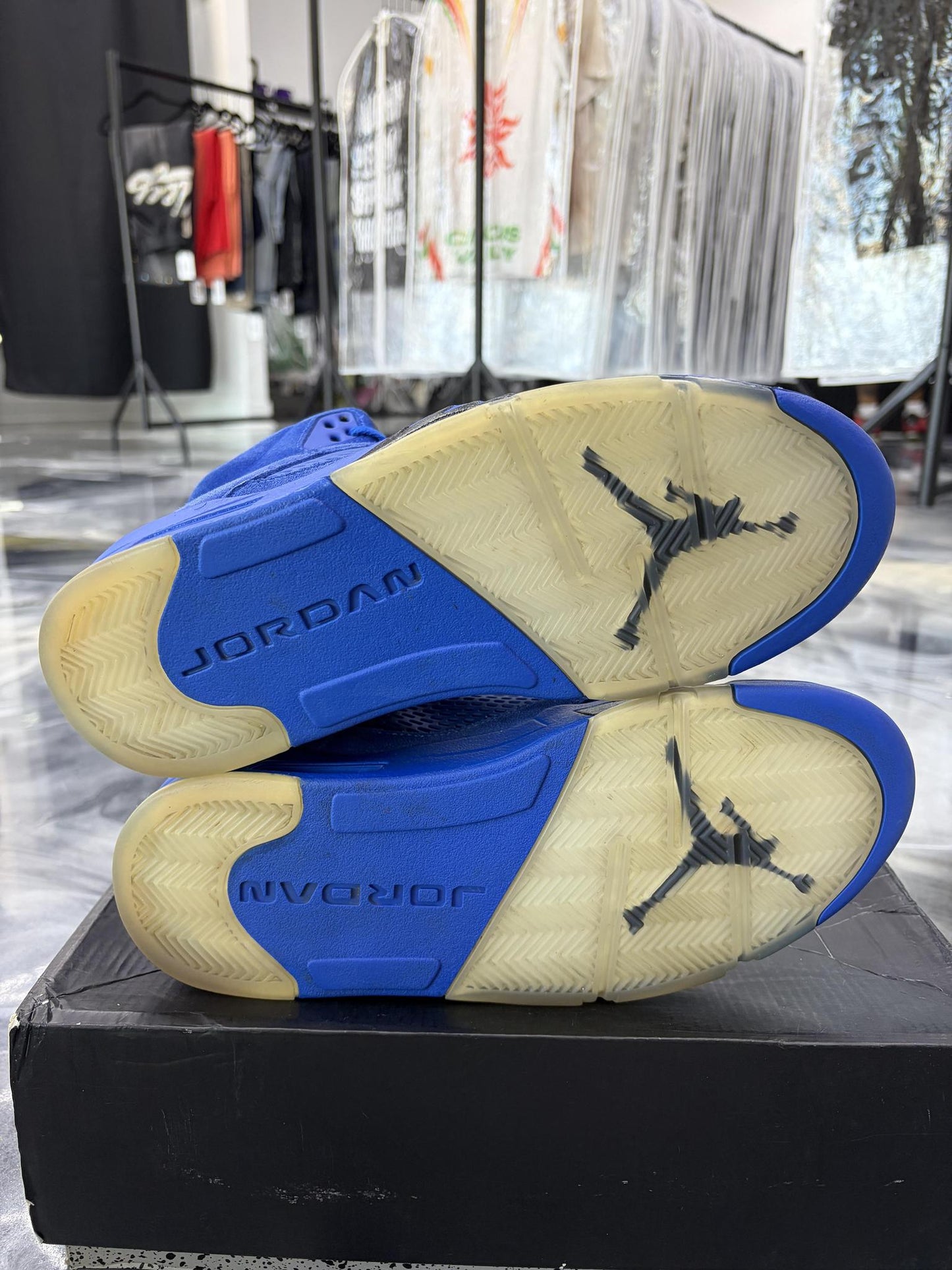 Jordan 5 "Blue Suede" Used Size 9.5