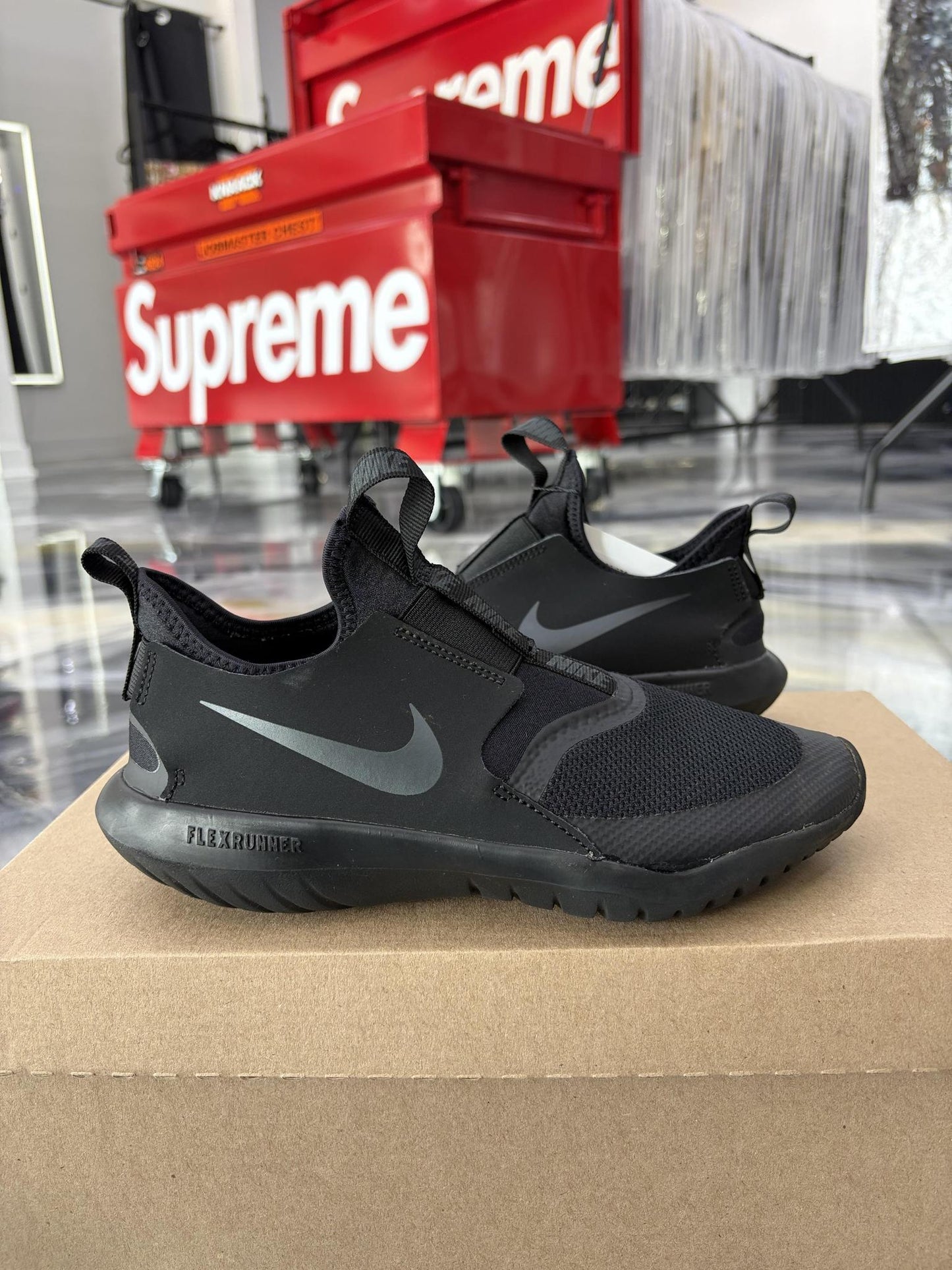 Nike Flex Runner "Triple Black" Used Size 4.5Y/6W