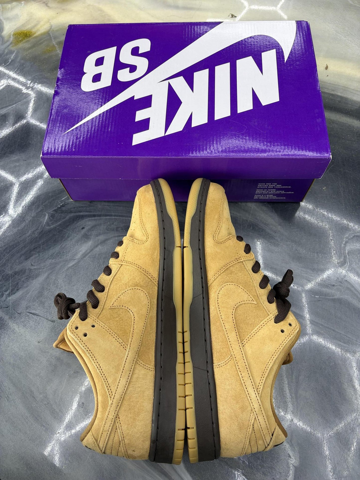 Nike SB Dunk Low "Wheat" Used Size 12