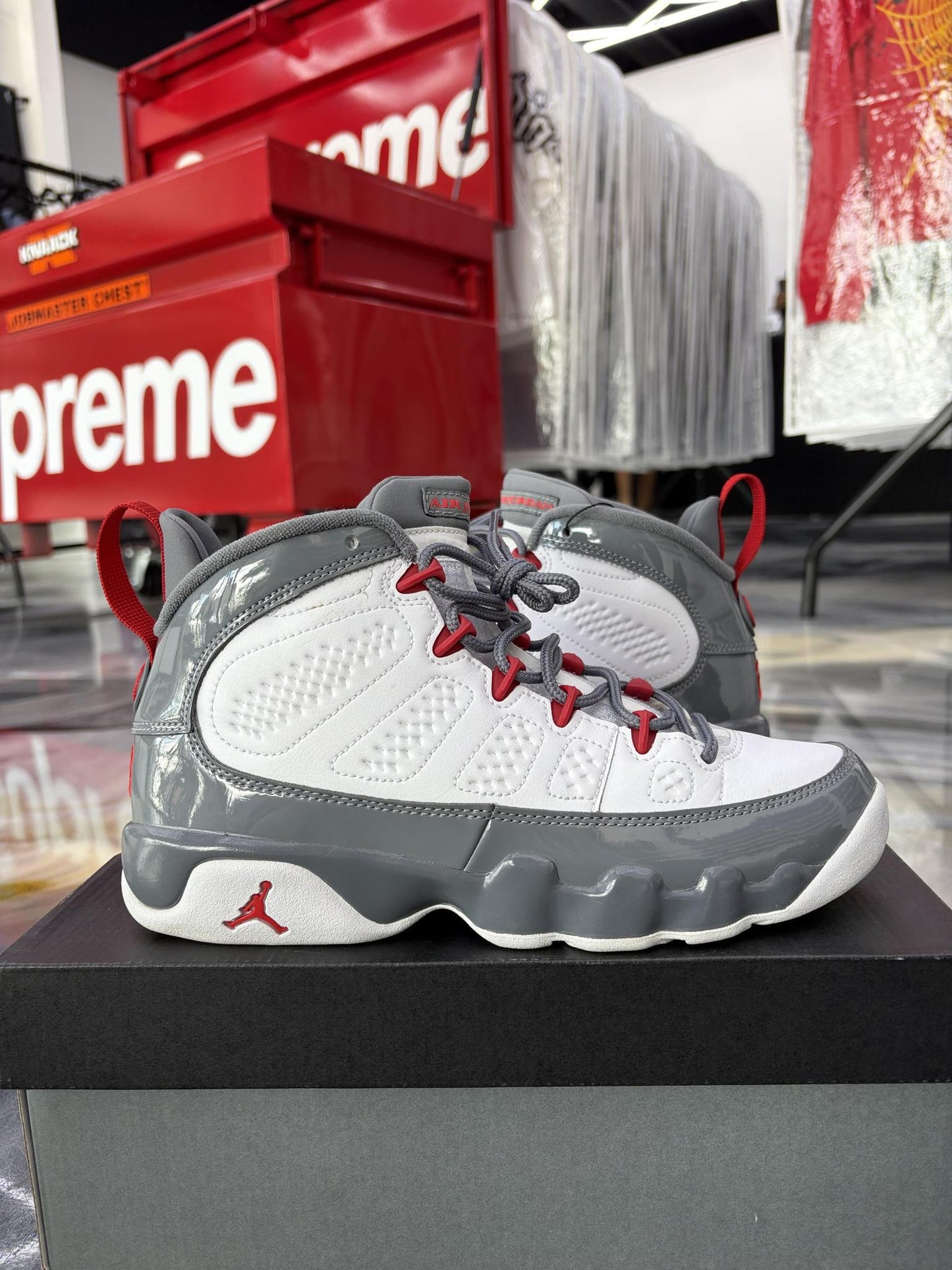 Jordan 9 "Fire Red" Used Size 7Y/8.5W
