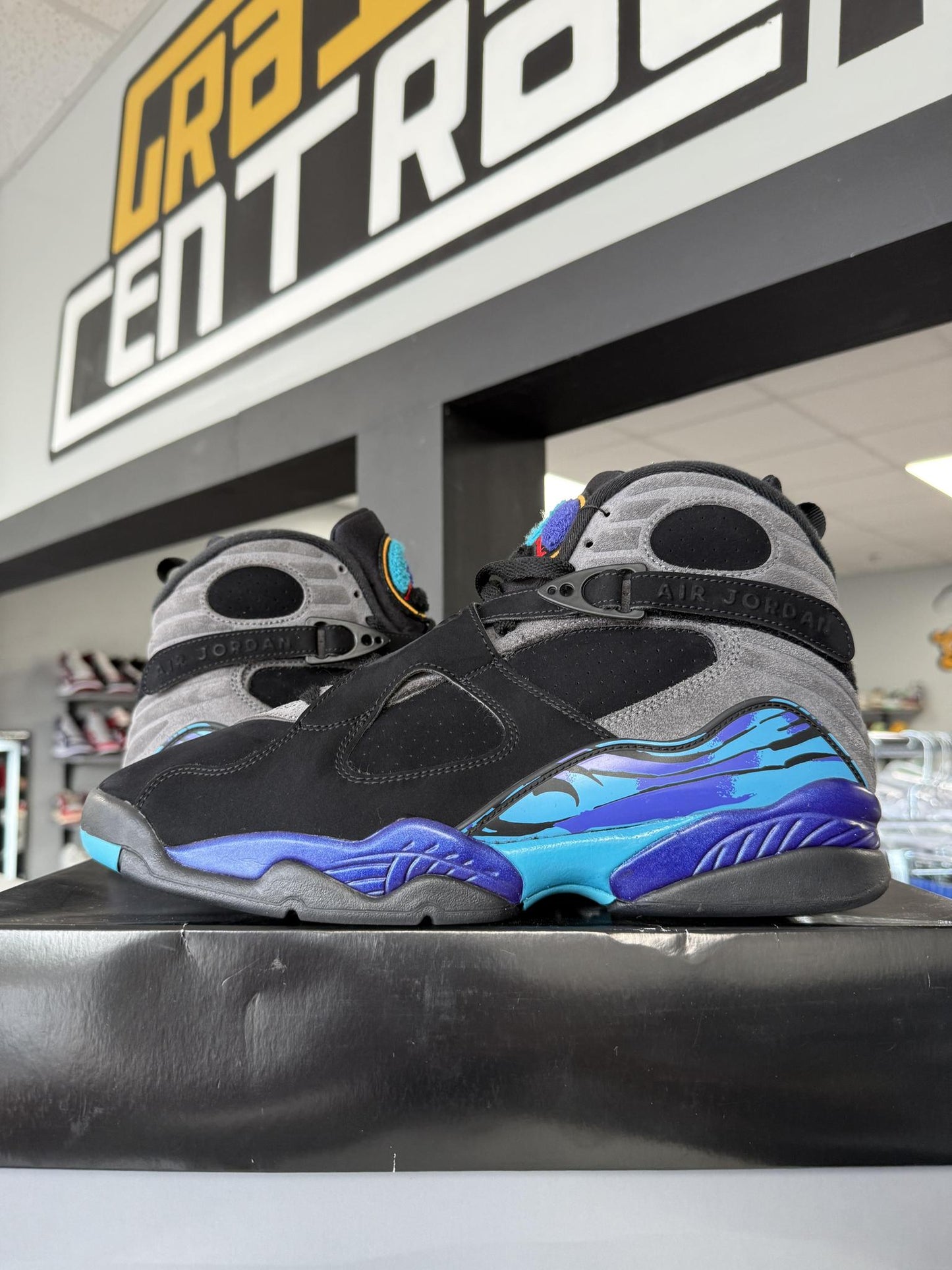 Jordan 8 "Aqua" Used Size 11