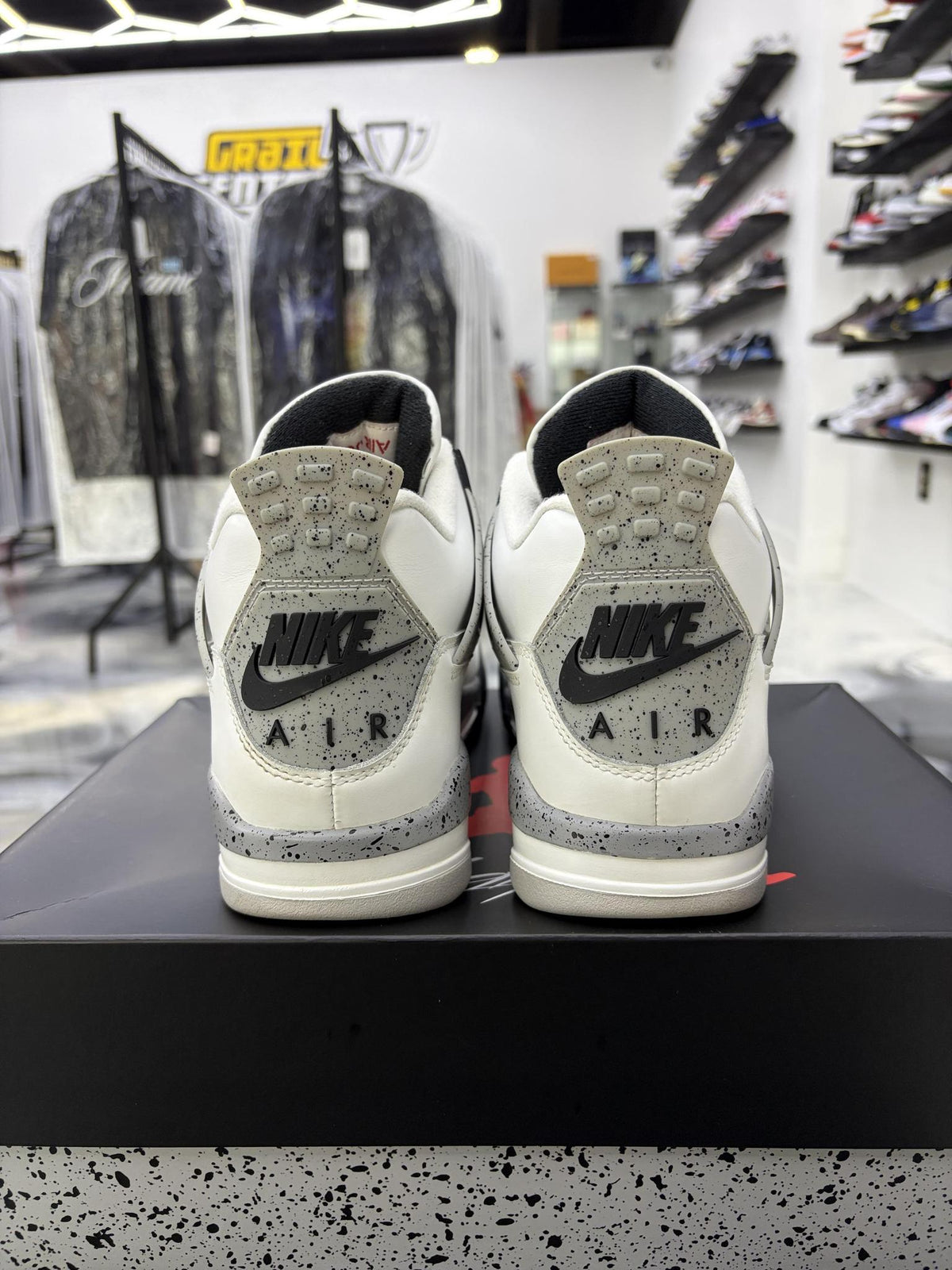 Jordan 4 "White Cement" Used Size 8
