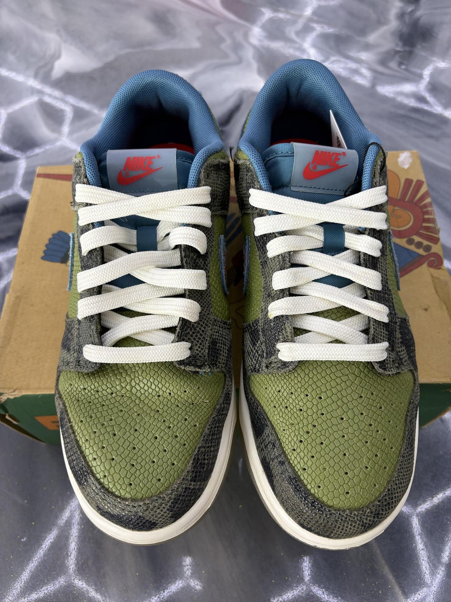 Nike Dunk Low Siempre Familia Used Size 6Y/7.5W