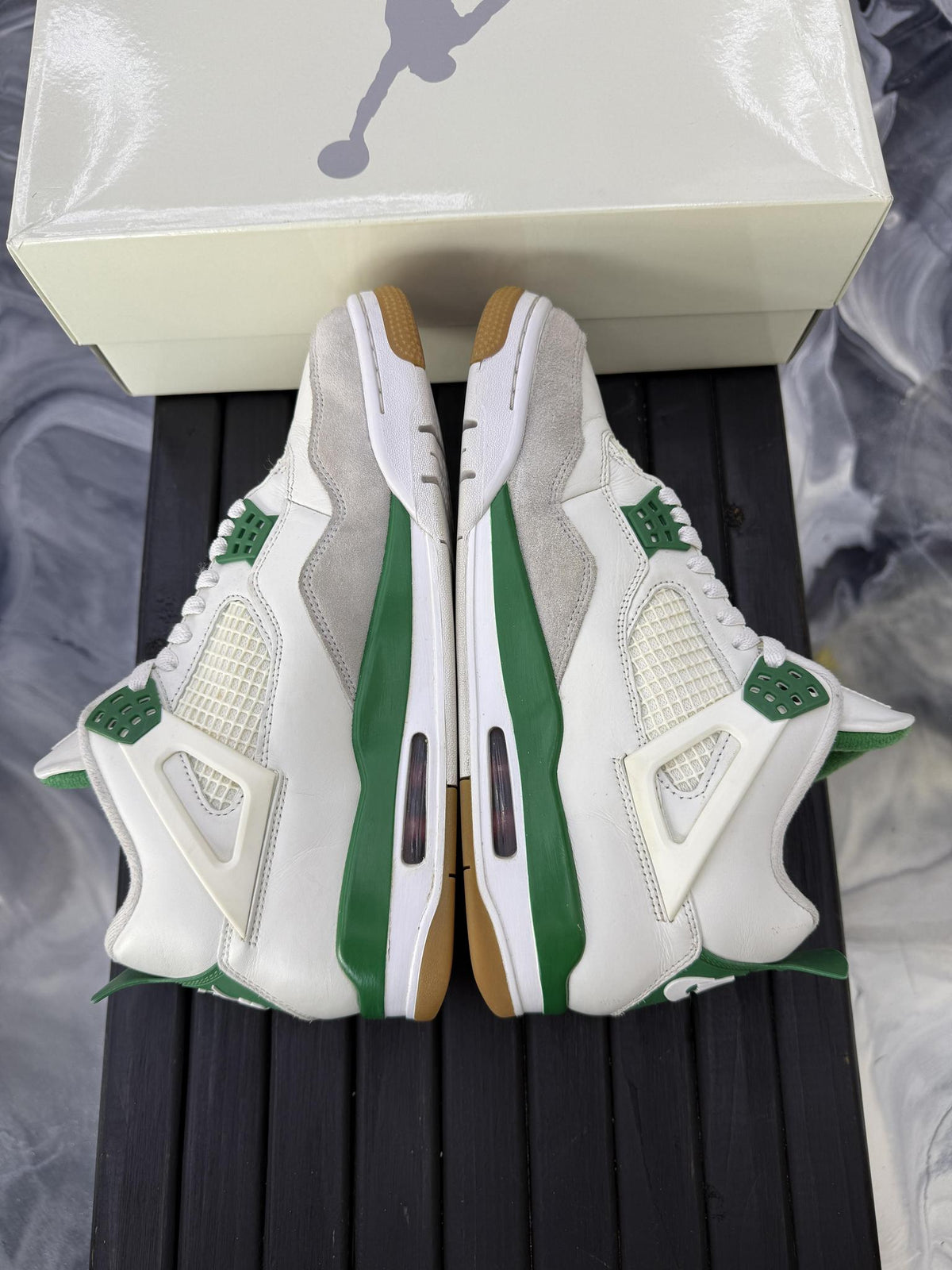 Jordan 4 x Nike SB "Pine Green" Used Size 10.5