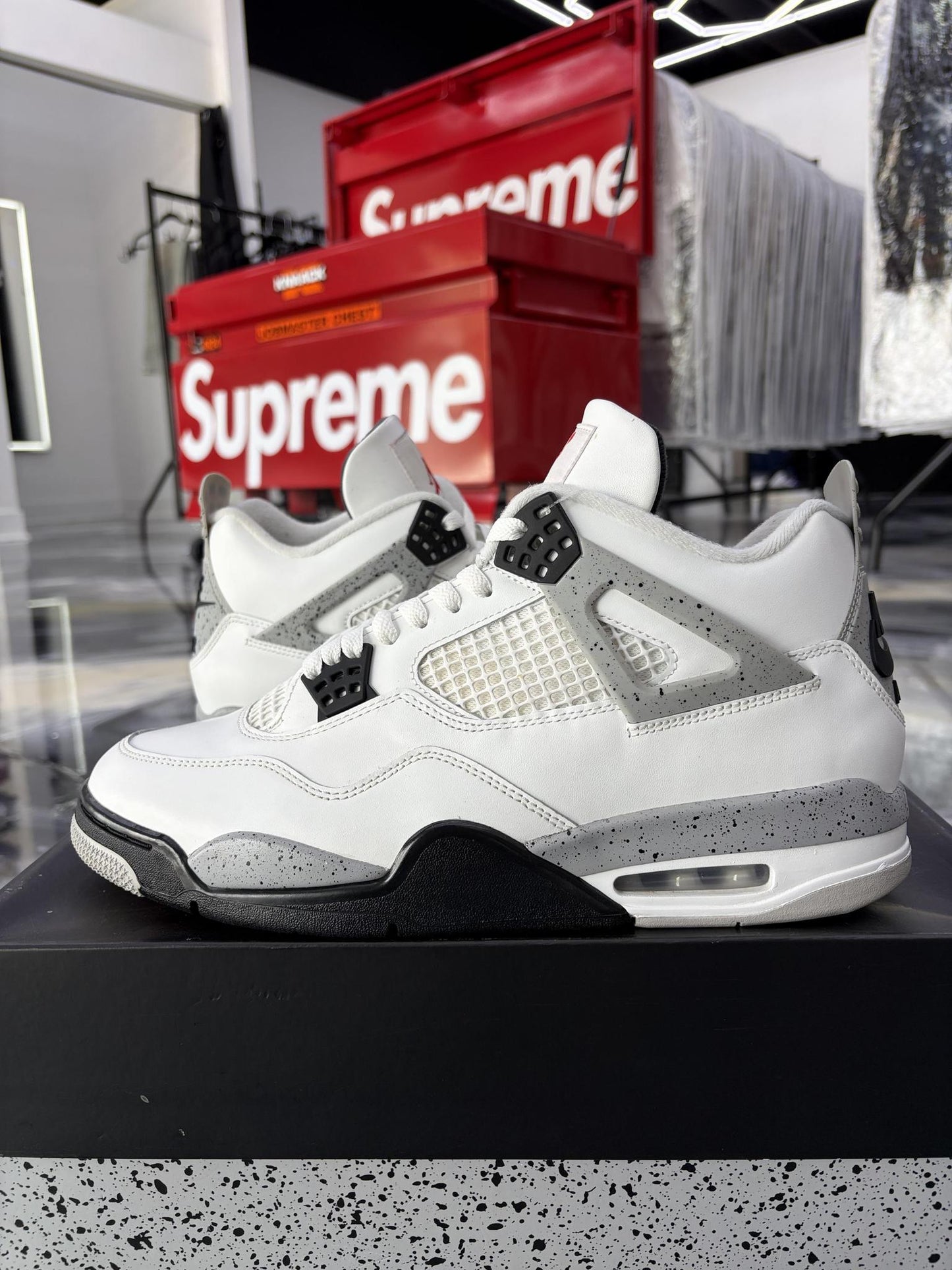 Jordan 4 "White Cement" Used Size 12