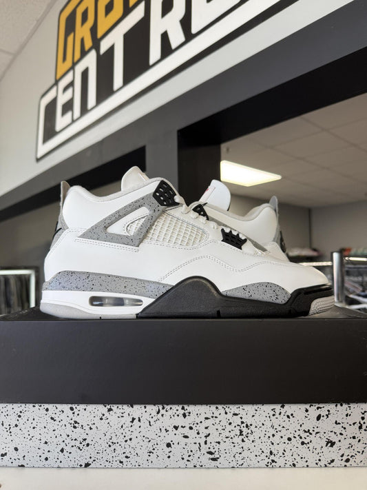 Jordan 4 "White Cement" Used Size 10.5