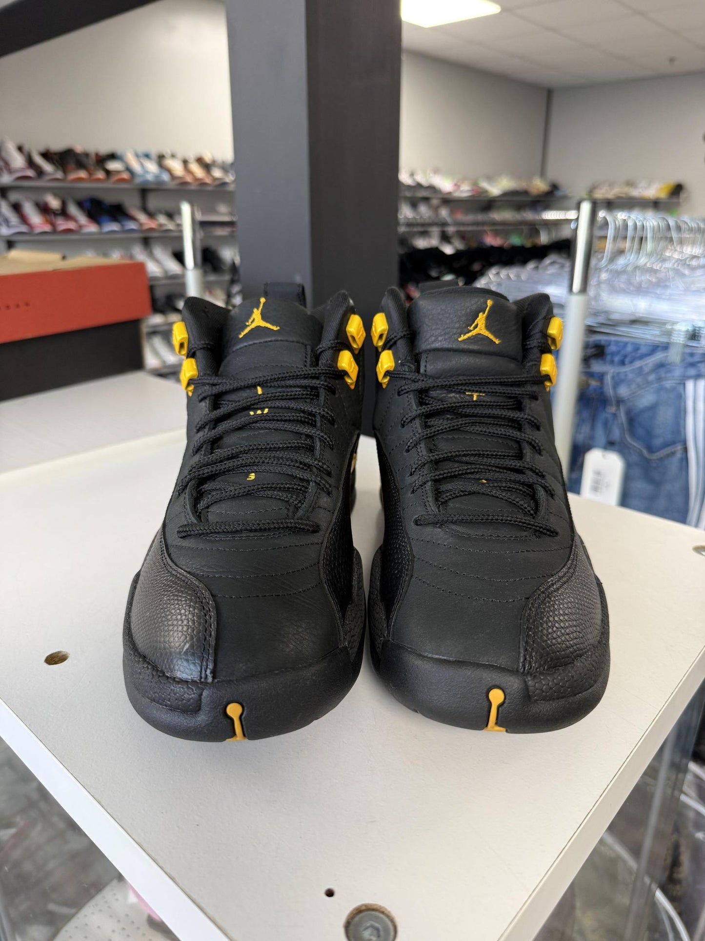 Jordan 12 "Reverse Taxi" Used Size 8