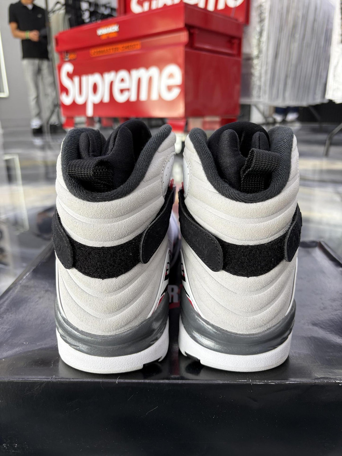 Jordan 8 "Bugs Bunny" Used Size 12