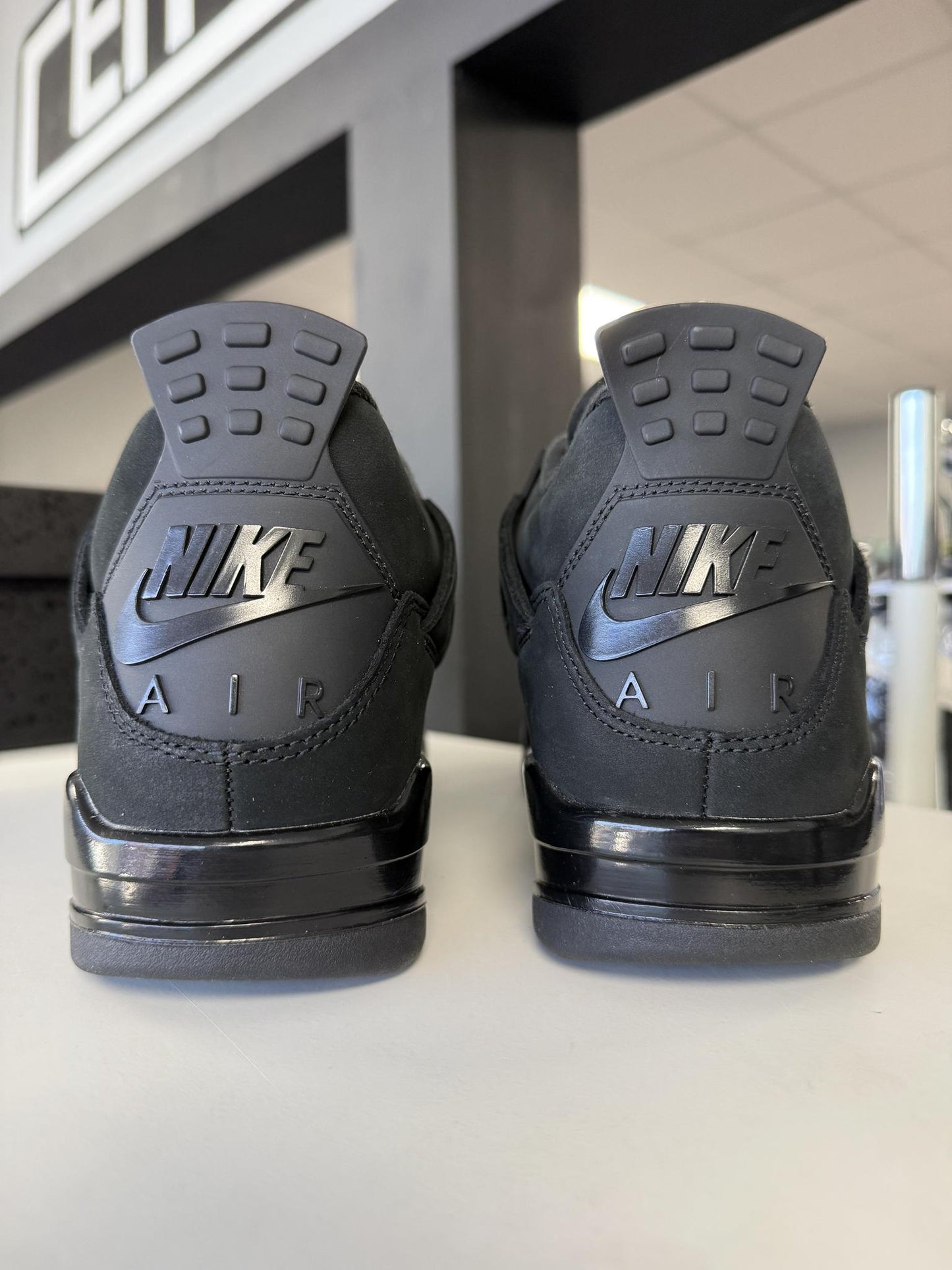 Jordan 4 "Black Cat" Used Size 9