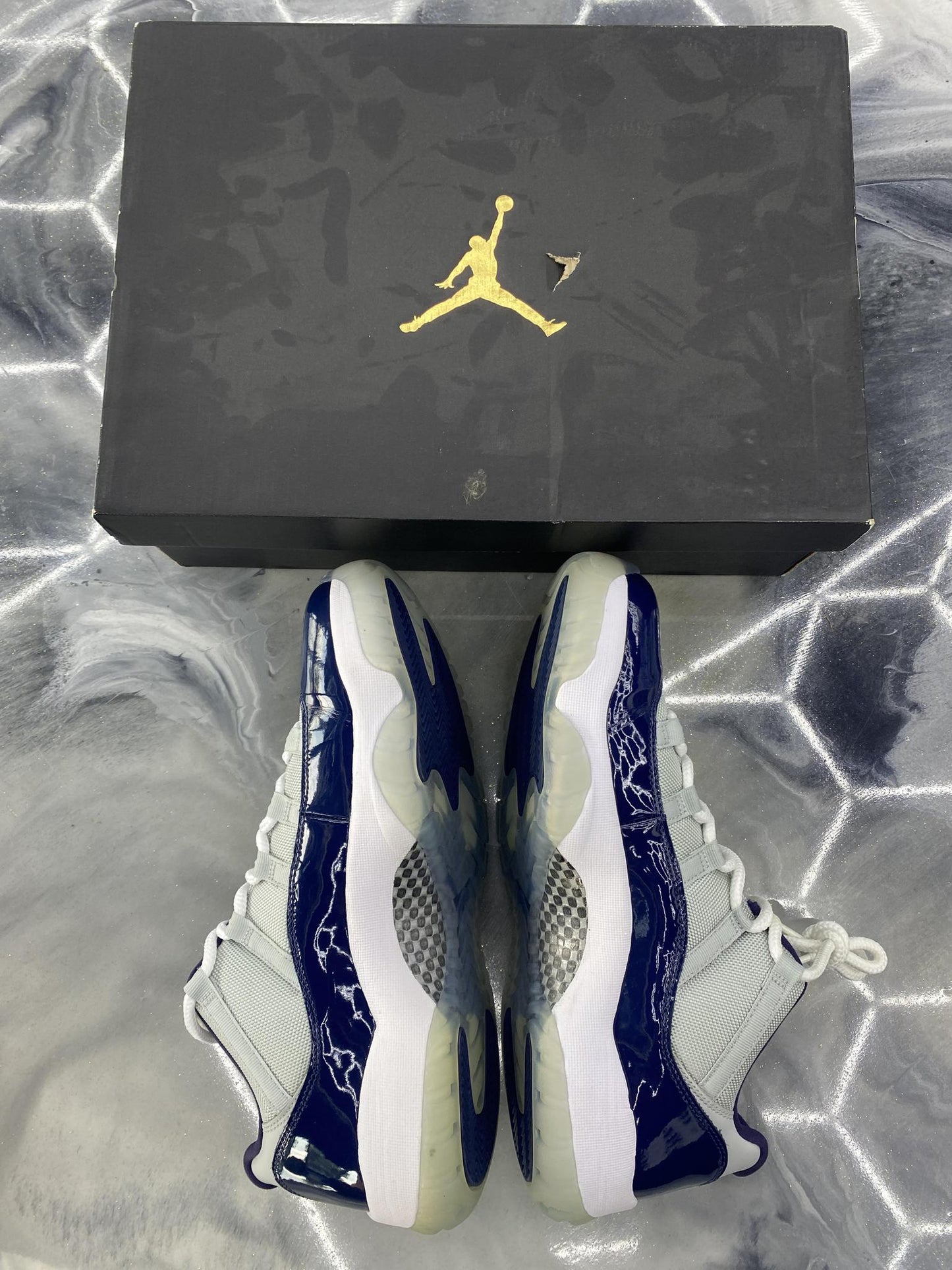 Jordan 11 Low "Georgetown" Used Size 12