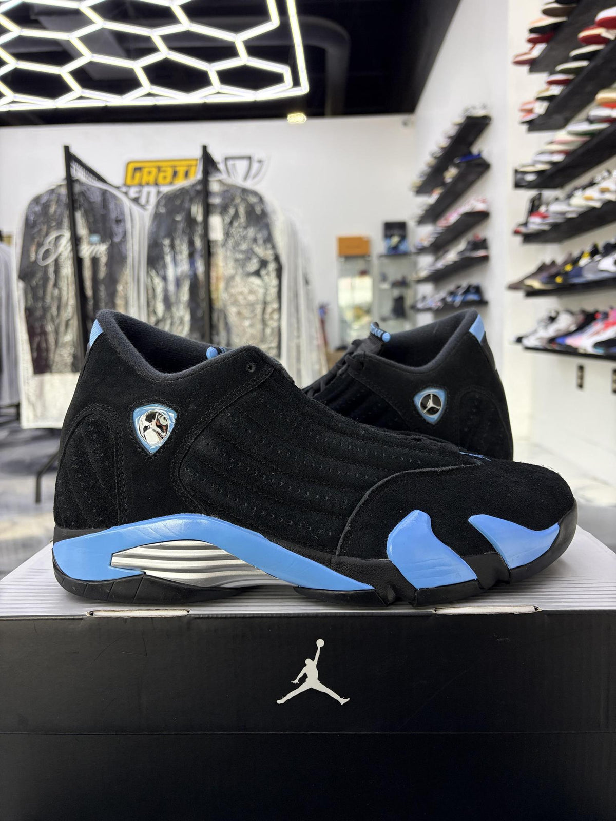 Jordan 14 "Black University Blue" Used Size 10