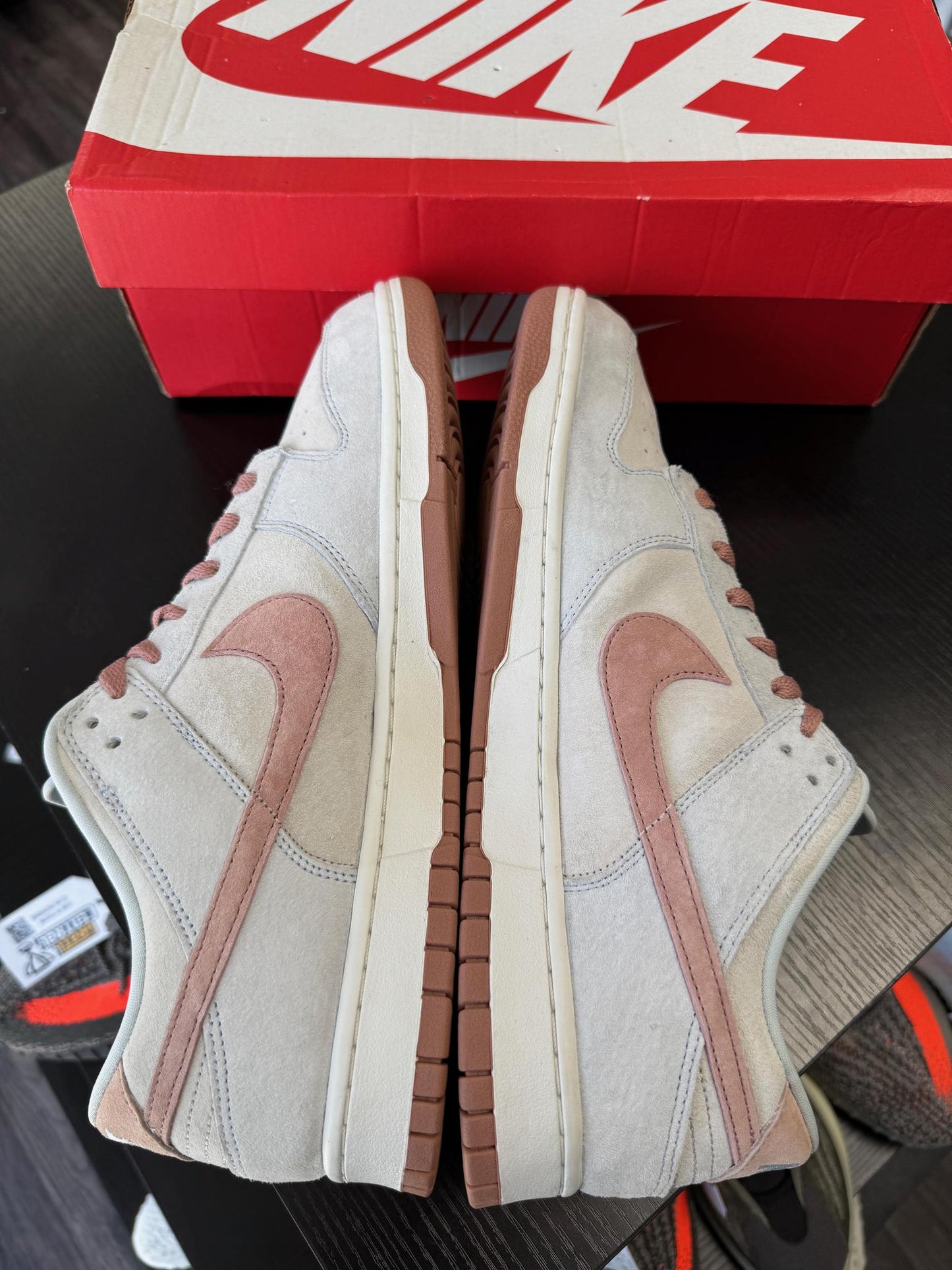Nike Dunk Low "Fossil Rose" Used Size 13