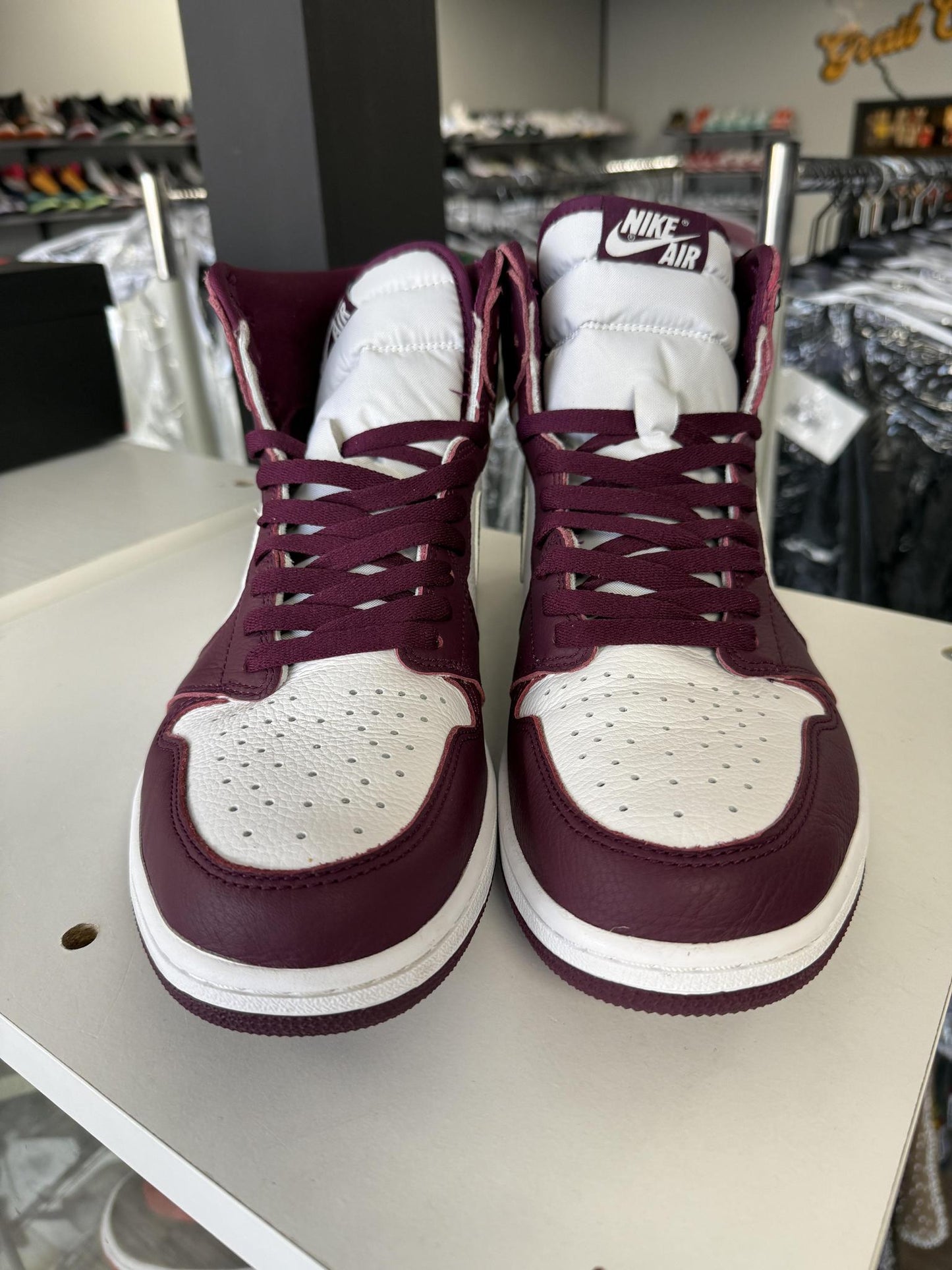 Jordan 1 "Bordeaux" Used Size 13