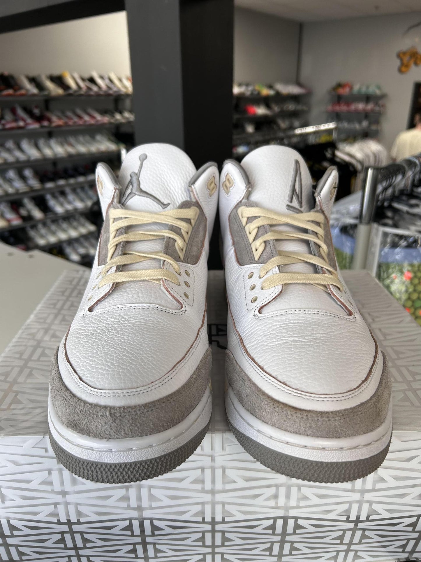Jordan 3 A Ma Maniere "White" Used Size 14M/15.5W