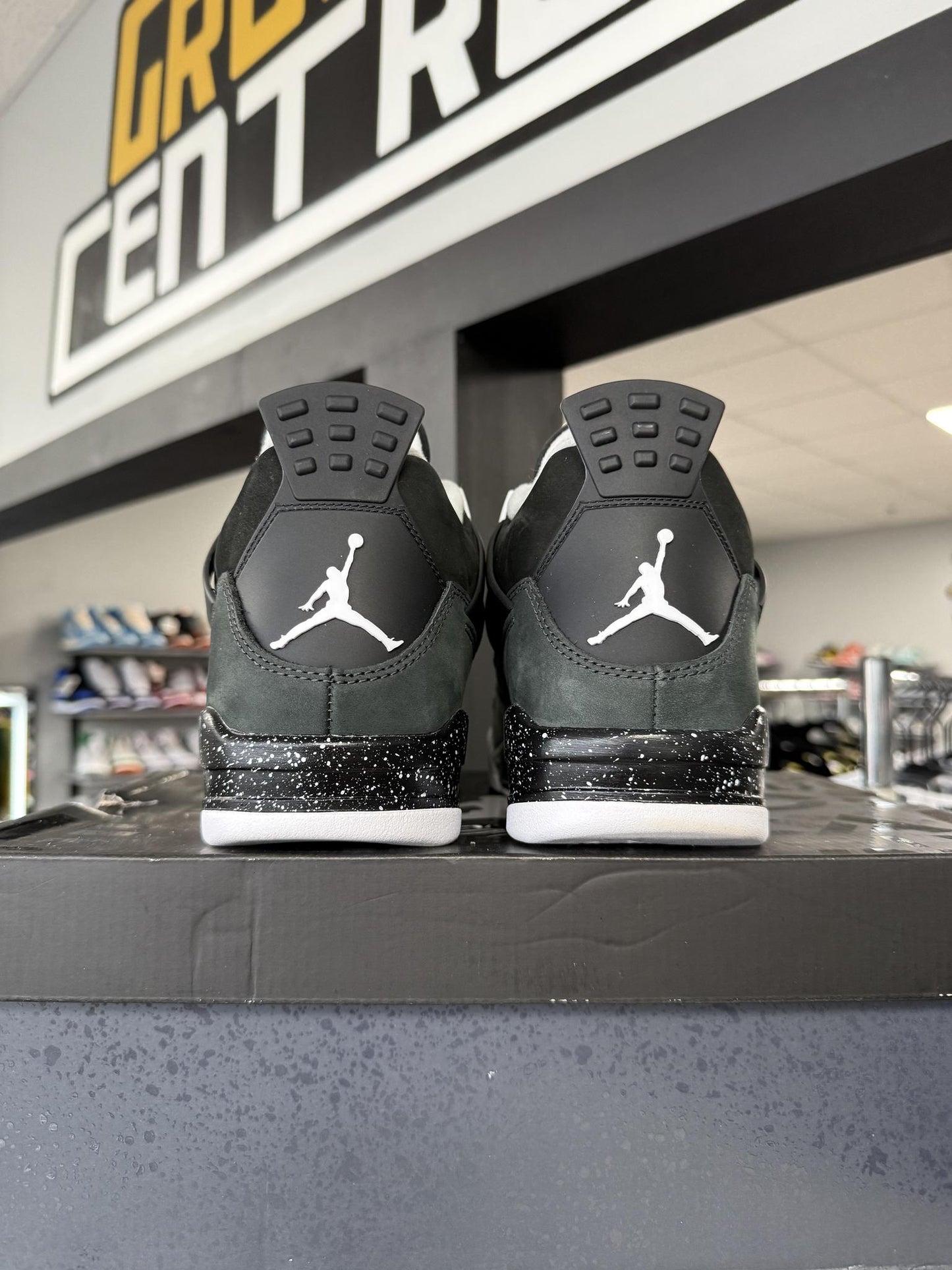 Jordan 4 "Fear" Used Size 11