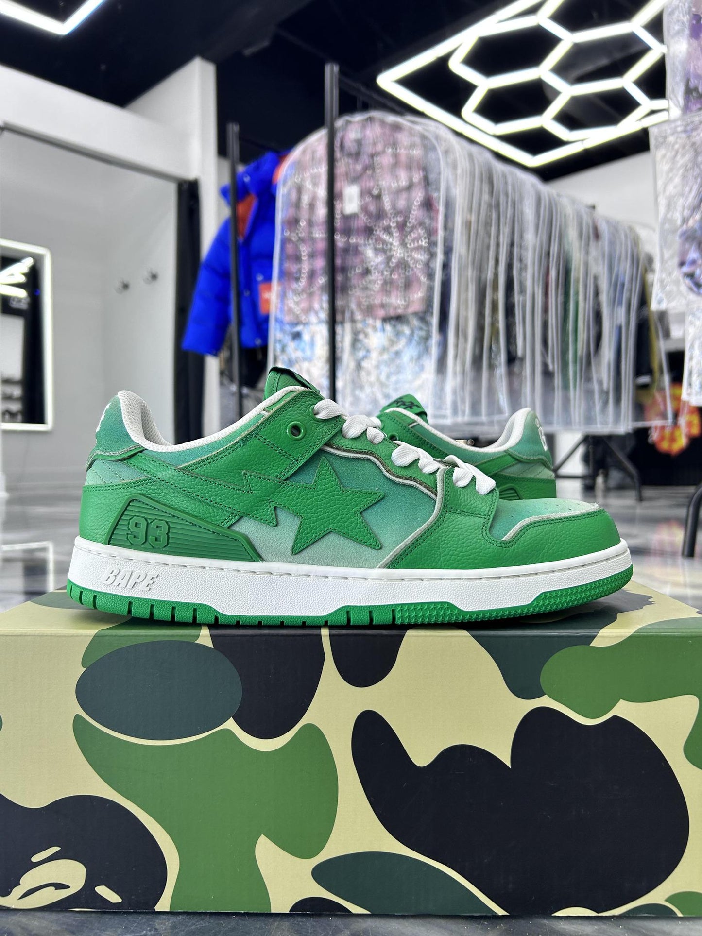 Bape SK8 "Green/White" Used Size 10