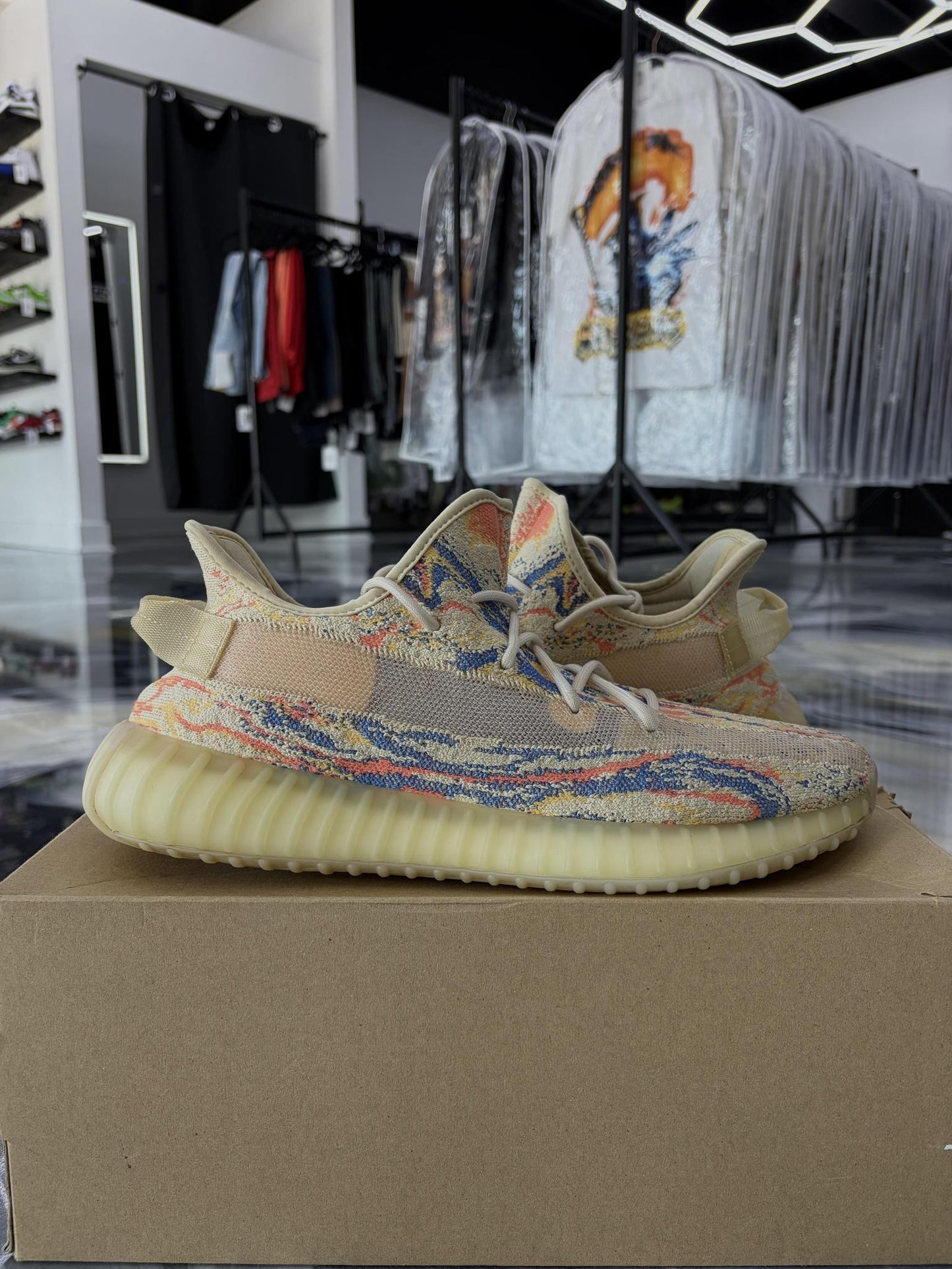 Yeezy 350 V2 "MX Oat" Used Size 12.5