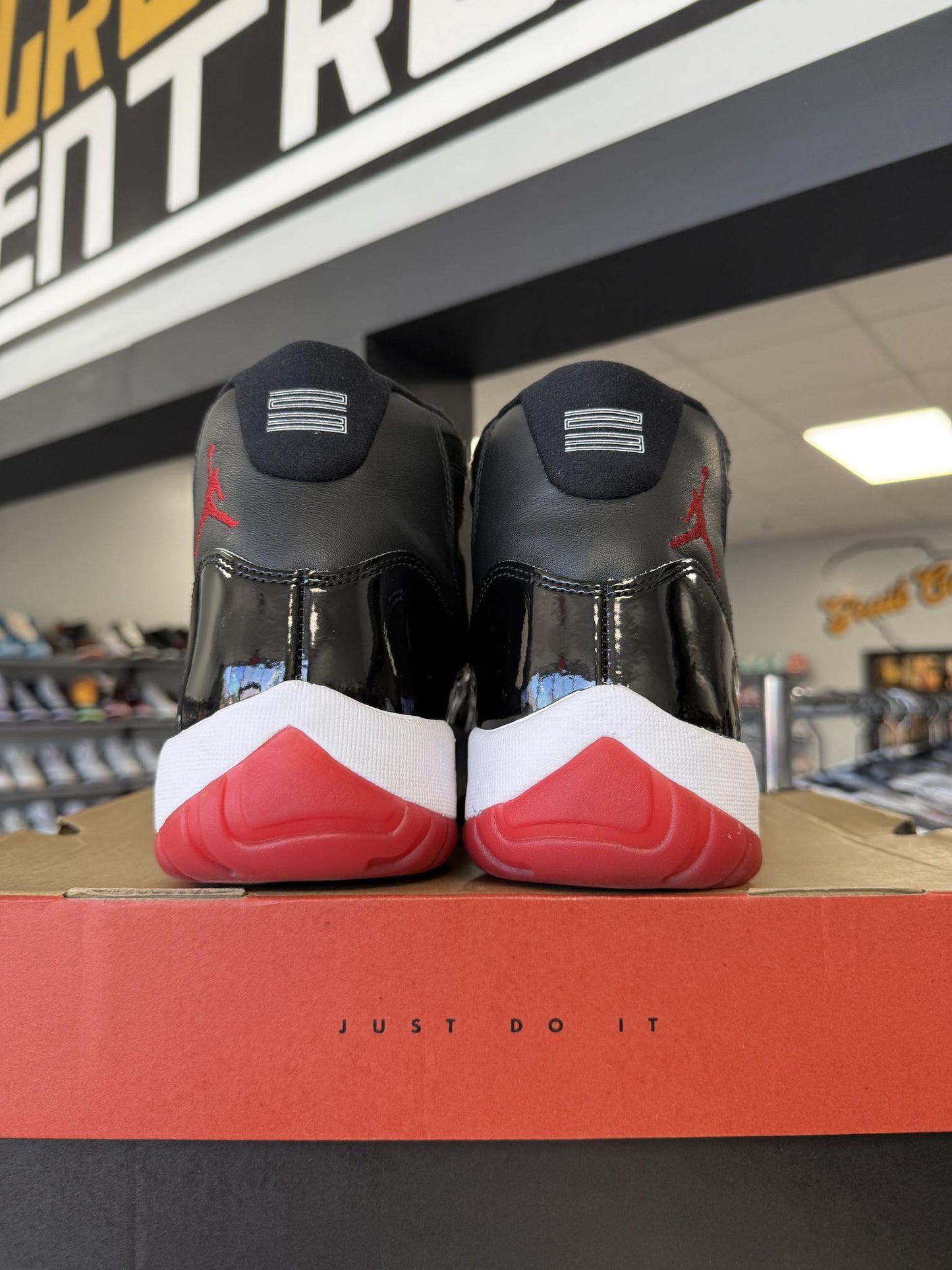 Jordan 11 "Bred" Used Size 12