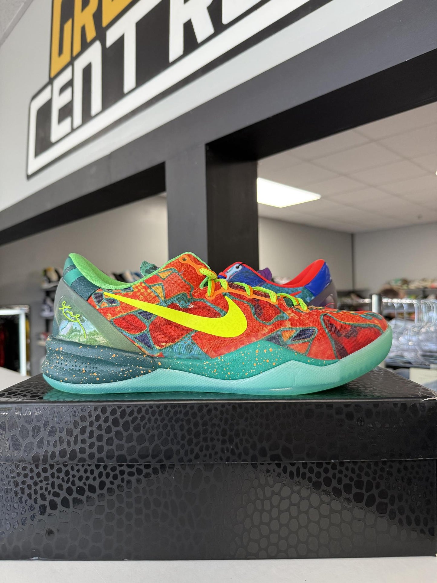 Kobe 8 "What The" Used Size 11
