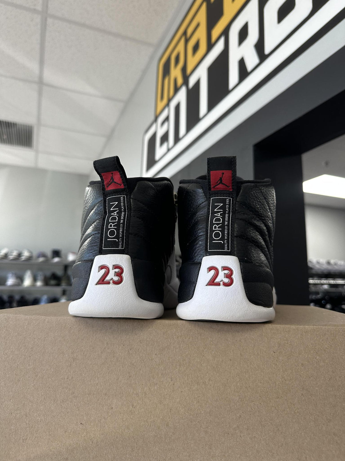 Jordan 12 "Playoff" Used Size 8