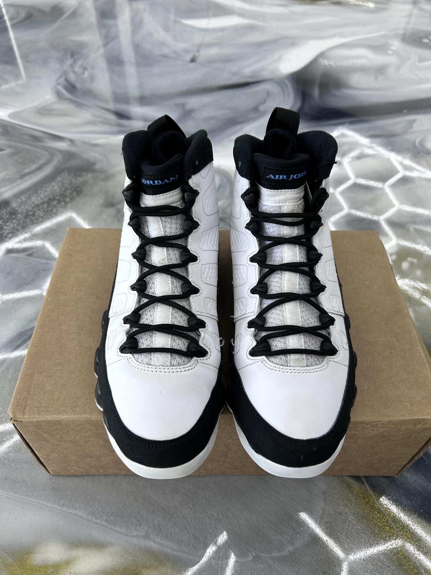 Jordan 9 "University Blue" Used Size 8.5