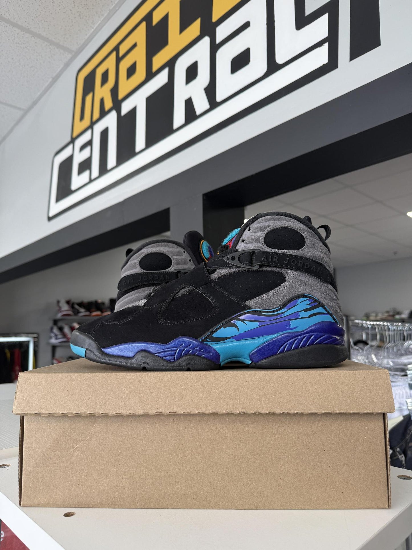 Jordan 8 "Aqua" Used Size 11