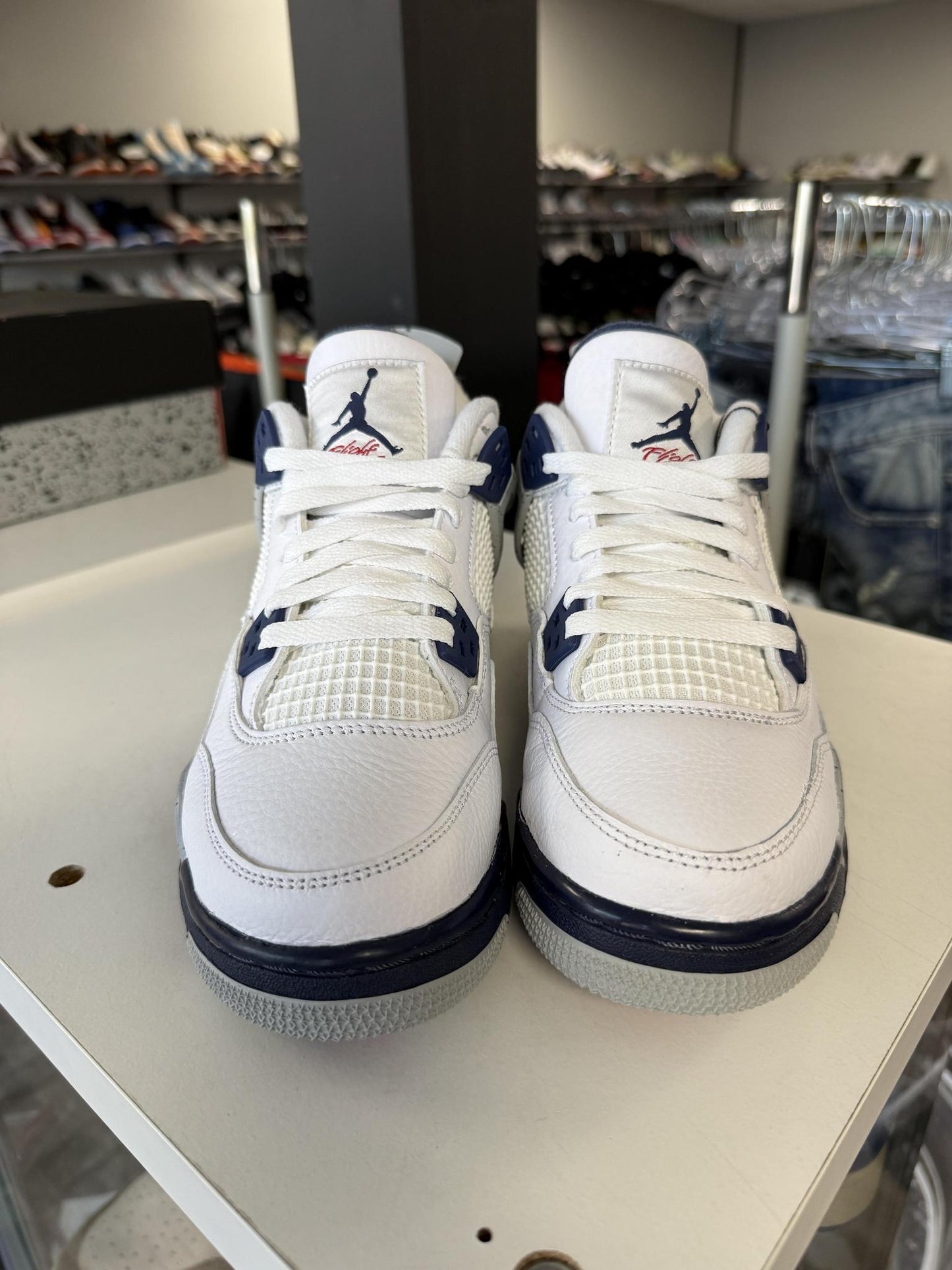 Jordan 4 "Midnight Navy" Used Size 6Y/7.5W