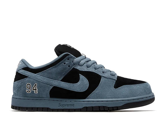 Nike SB Dunk Low "Supreme Ocean Fog"