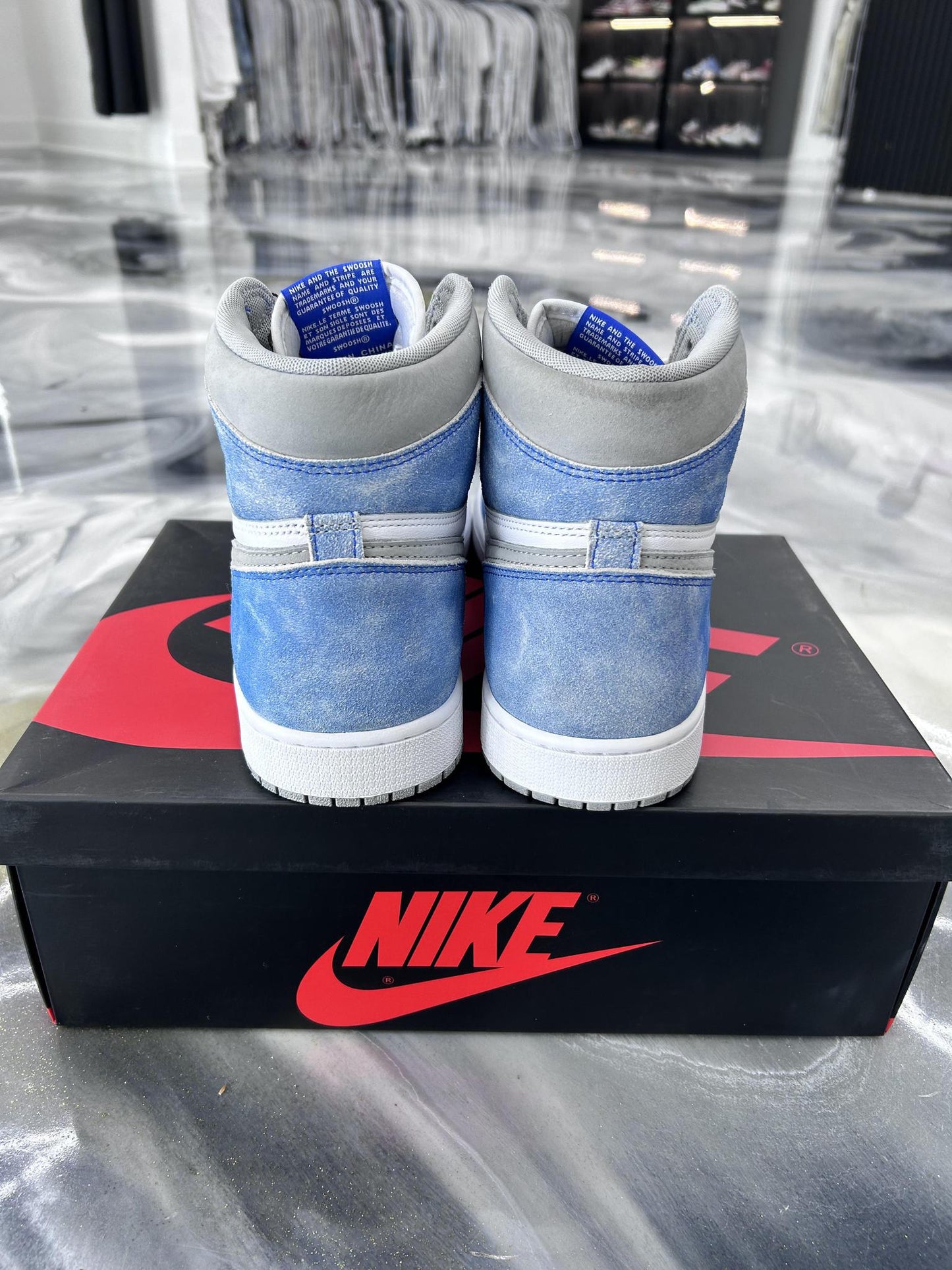 Jordan 1 "Hyper Royal" Used Size 13
