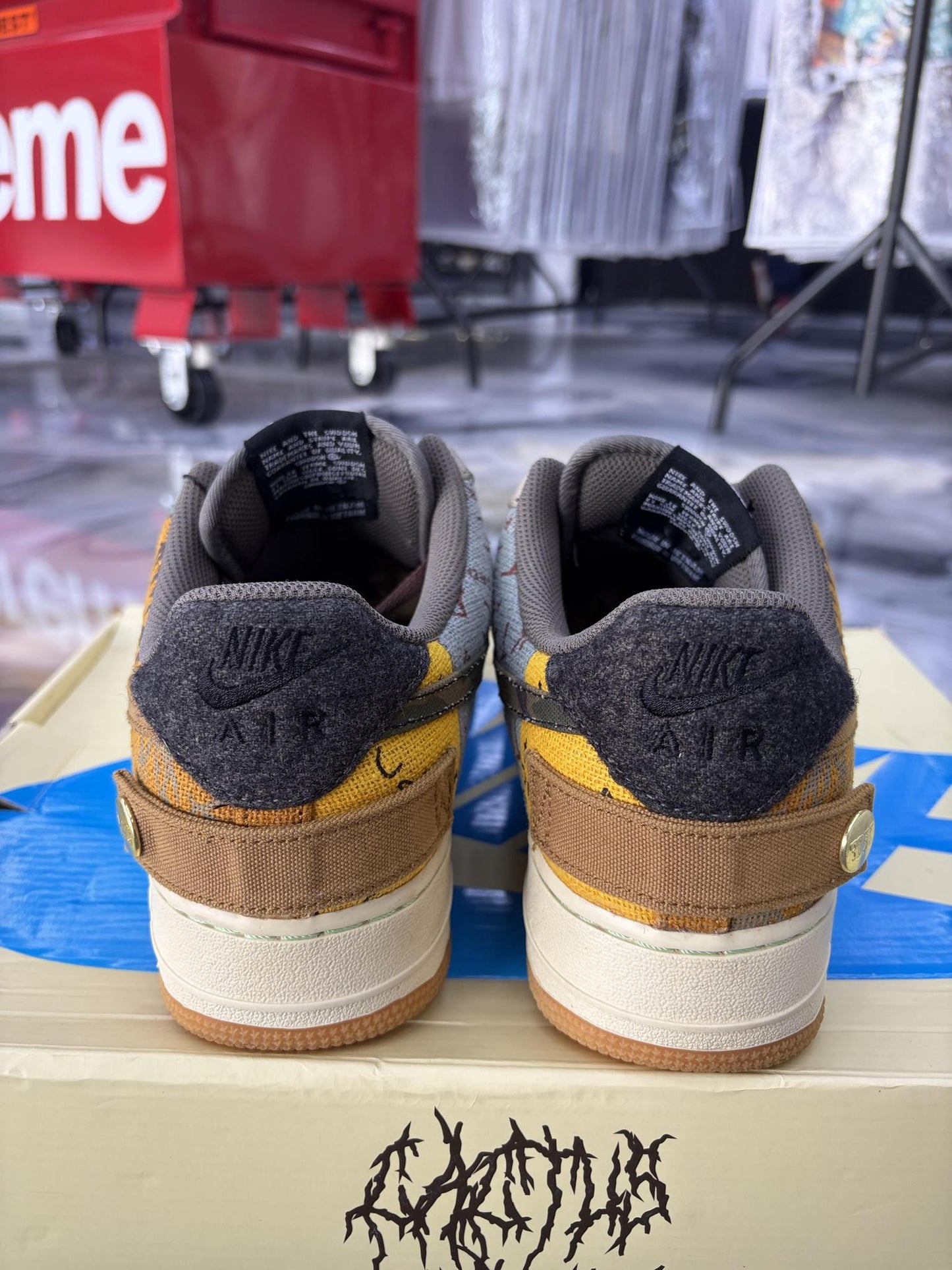 Air Force 1 x Travis Scott Used Size 11.5