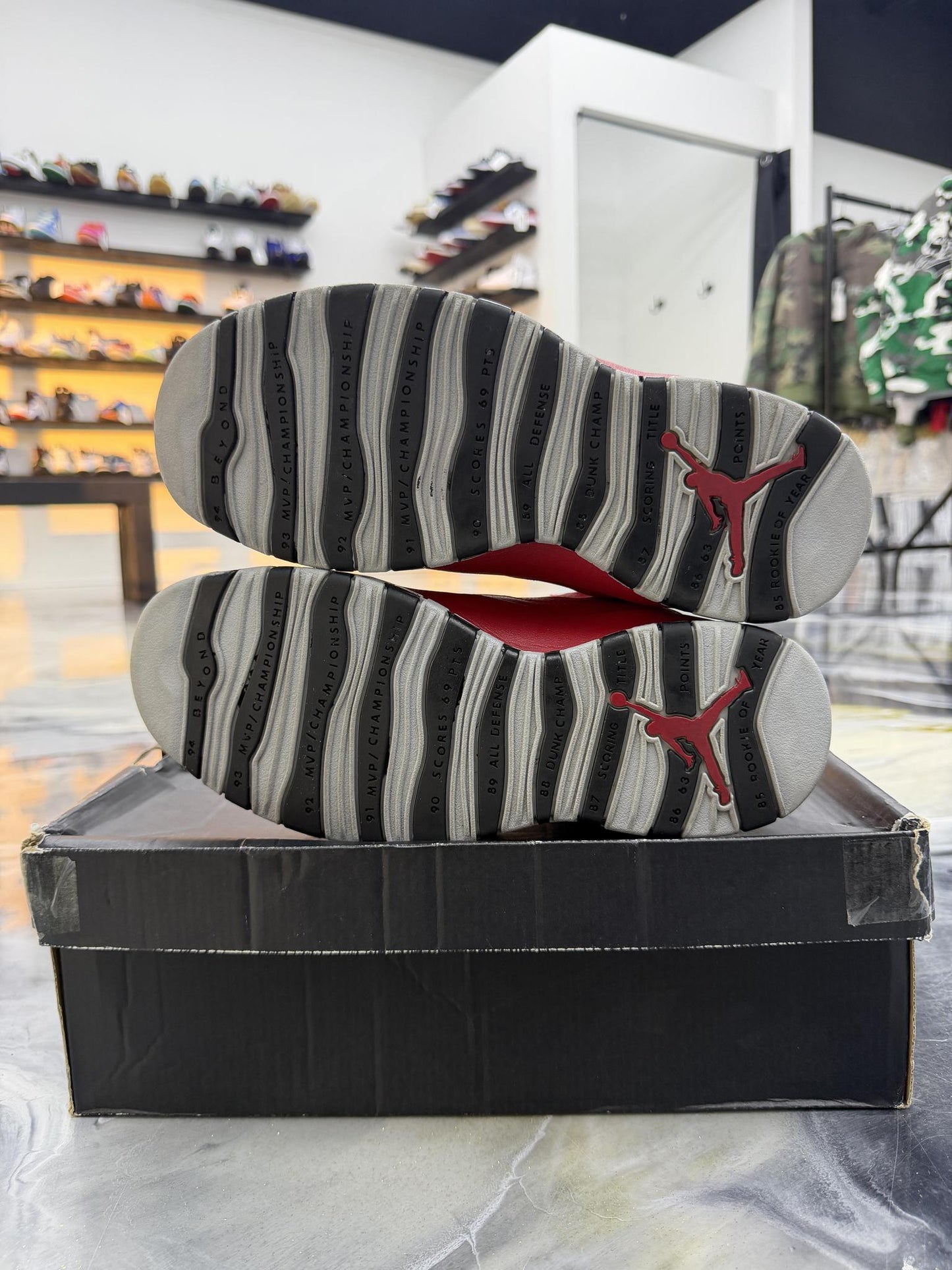 Jordan 10 Bulls Over Broadway Used Size 9.5