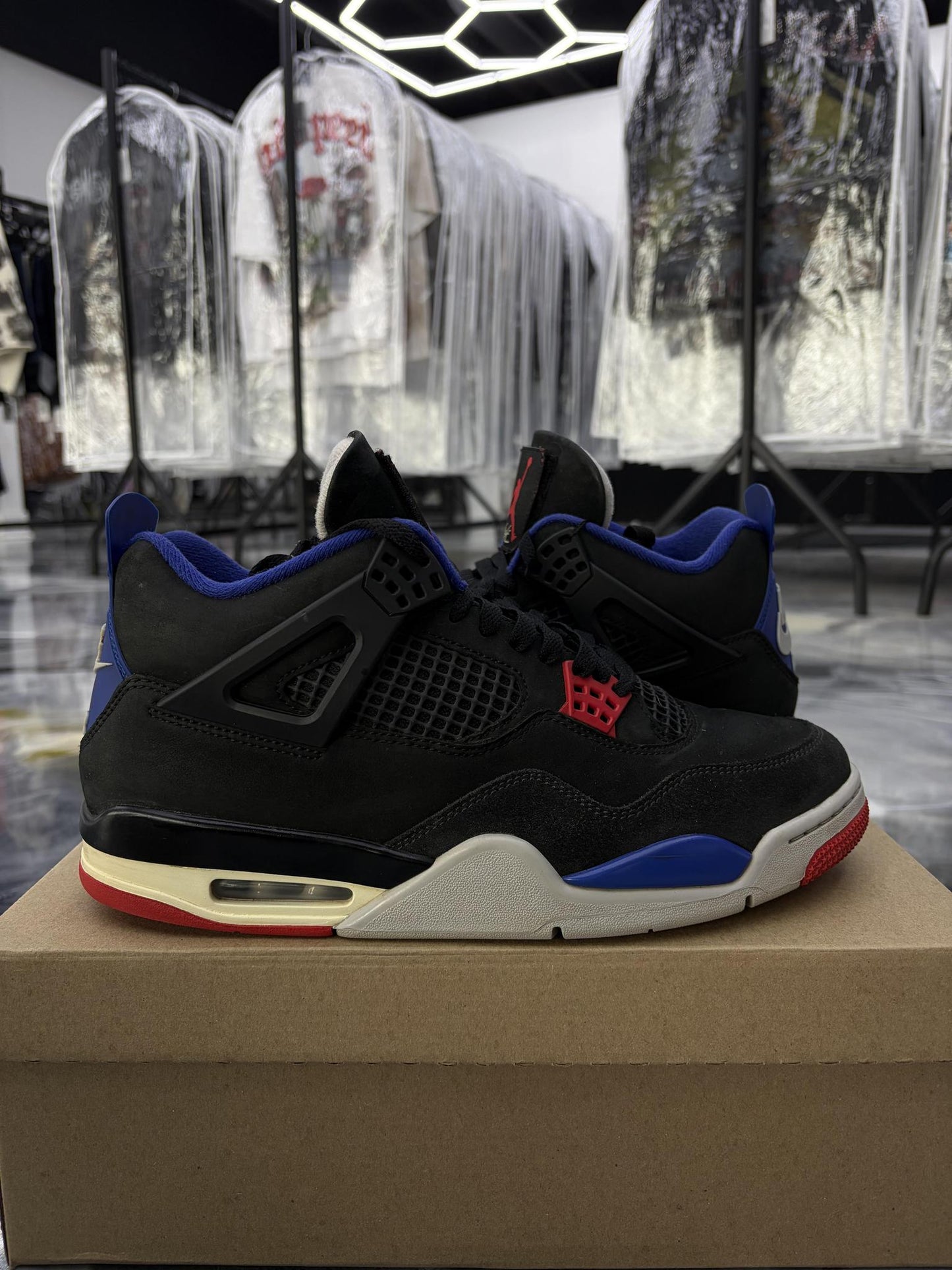 Jordan 4 "Rare Air" Used Size 11