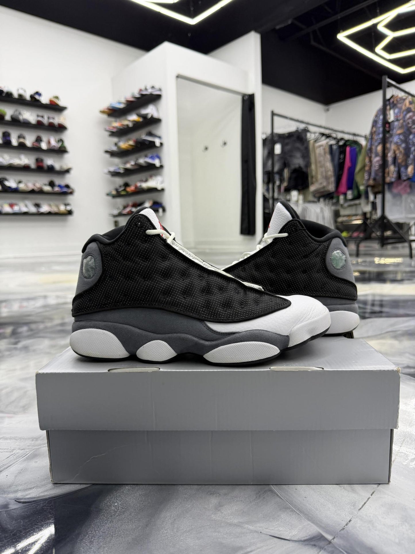 Jordan 13 Black Flint Used Size 8.5