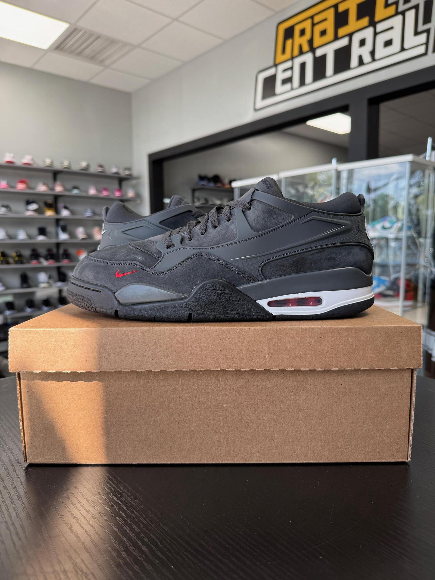 Jordan 4 RM "Dark Concrete" Used Size 12
