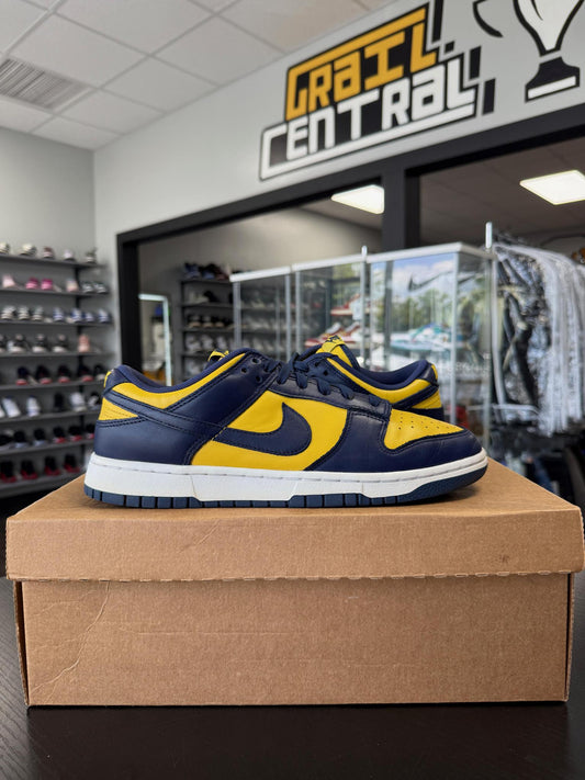Nike Dunk Low Michigan Used Size 9