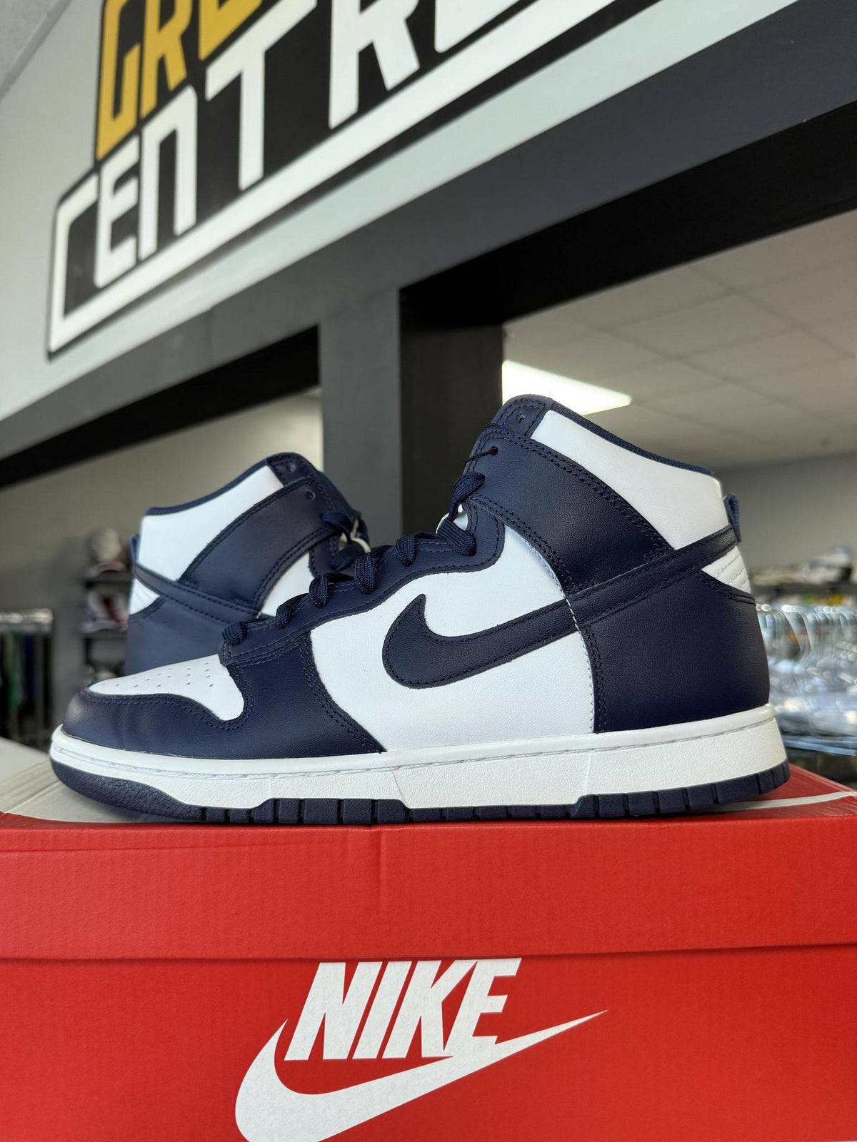 Dunk Hi "Championship Navy" Used Size 9.5
