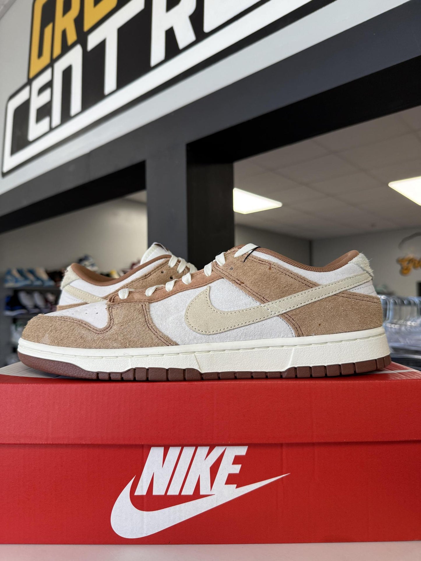 Dunk Low "Curry" Used Size 11.5