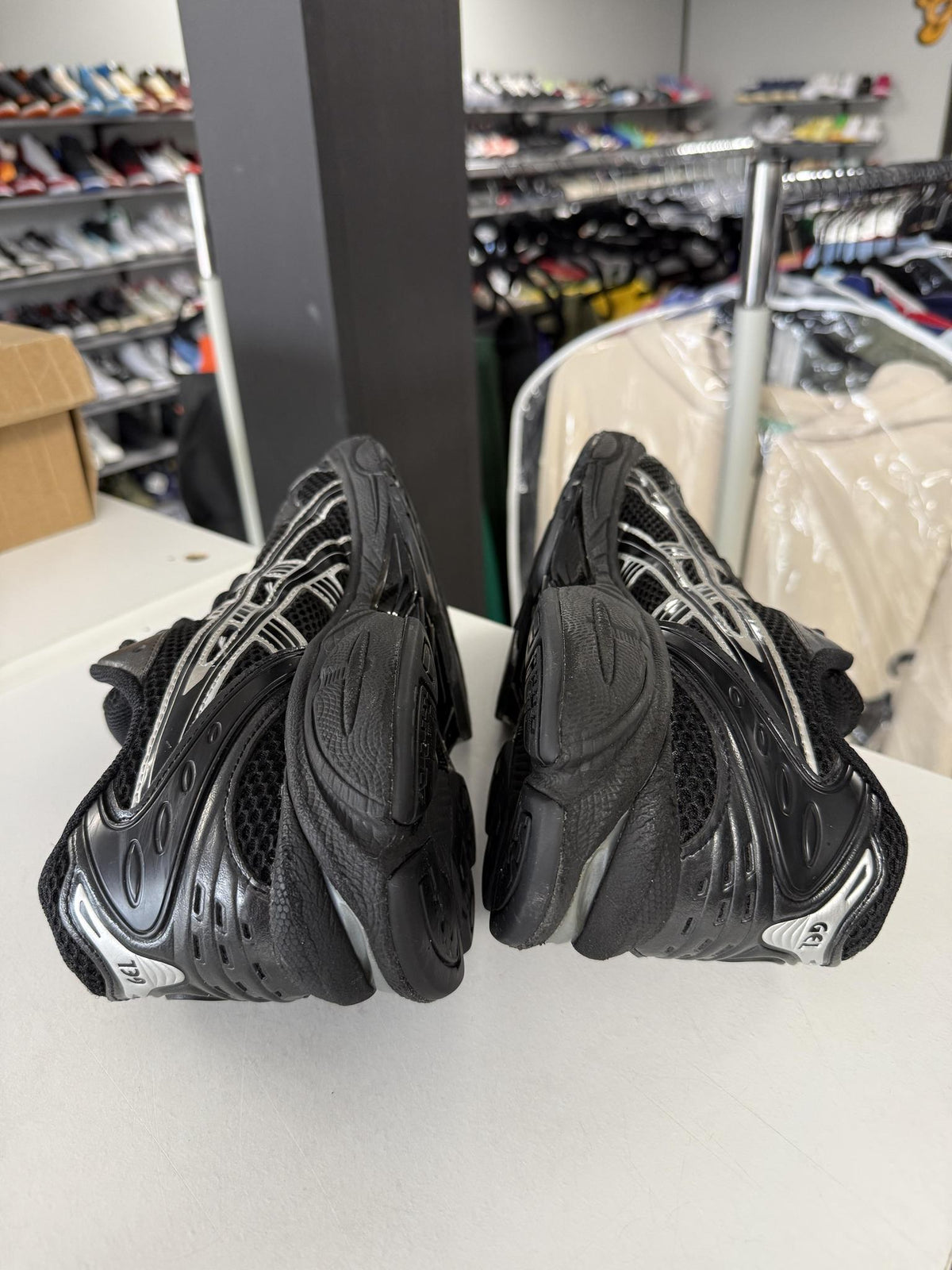 Asics Gel Kayano 14 "Black" Used Size 9.5