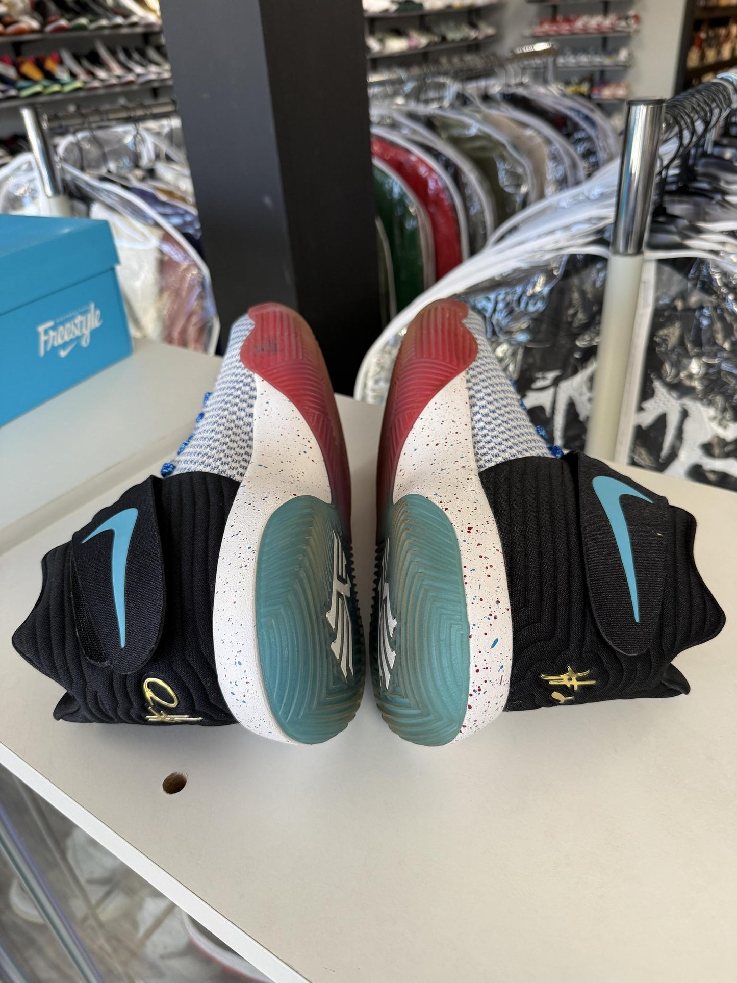 Kyrie 2 "Doernbecher" Used Size 11