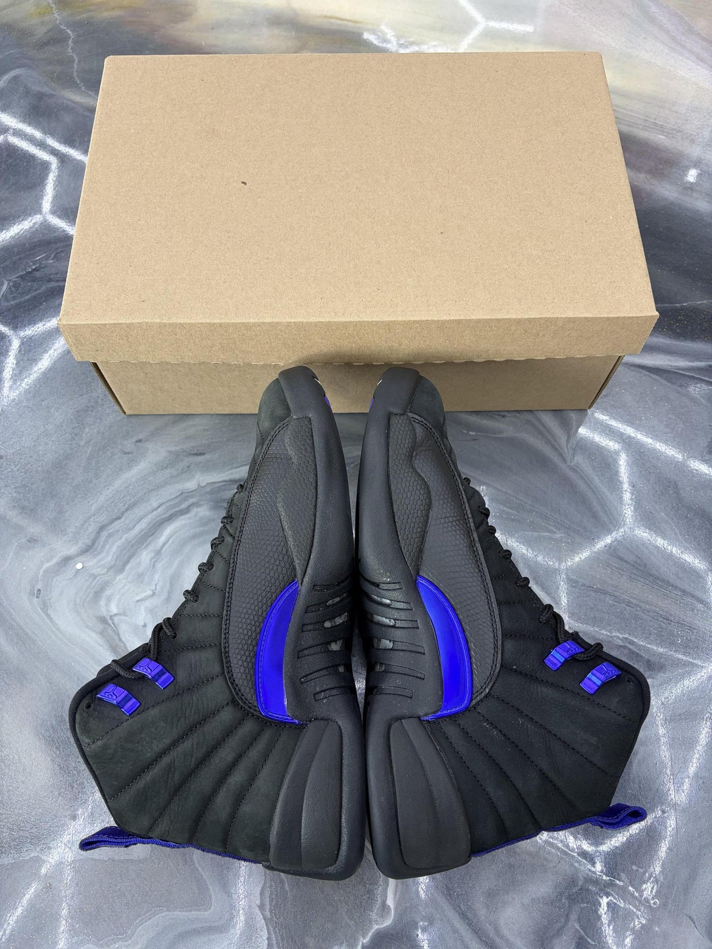 Jordan 12 "Dark Concord" Used Size 8.5