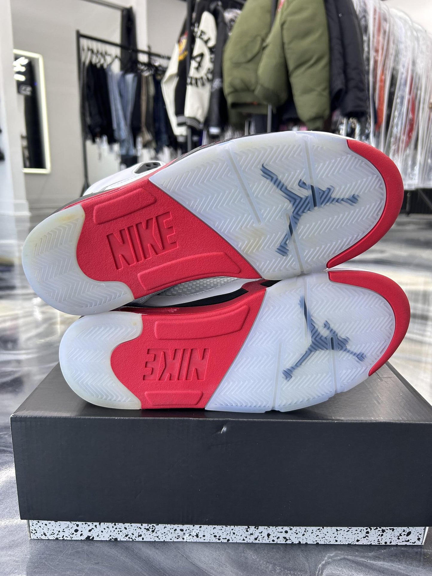 Jordan 5 "Fire Red" Used Size 9.5