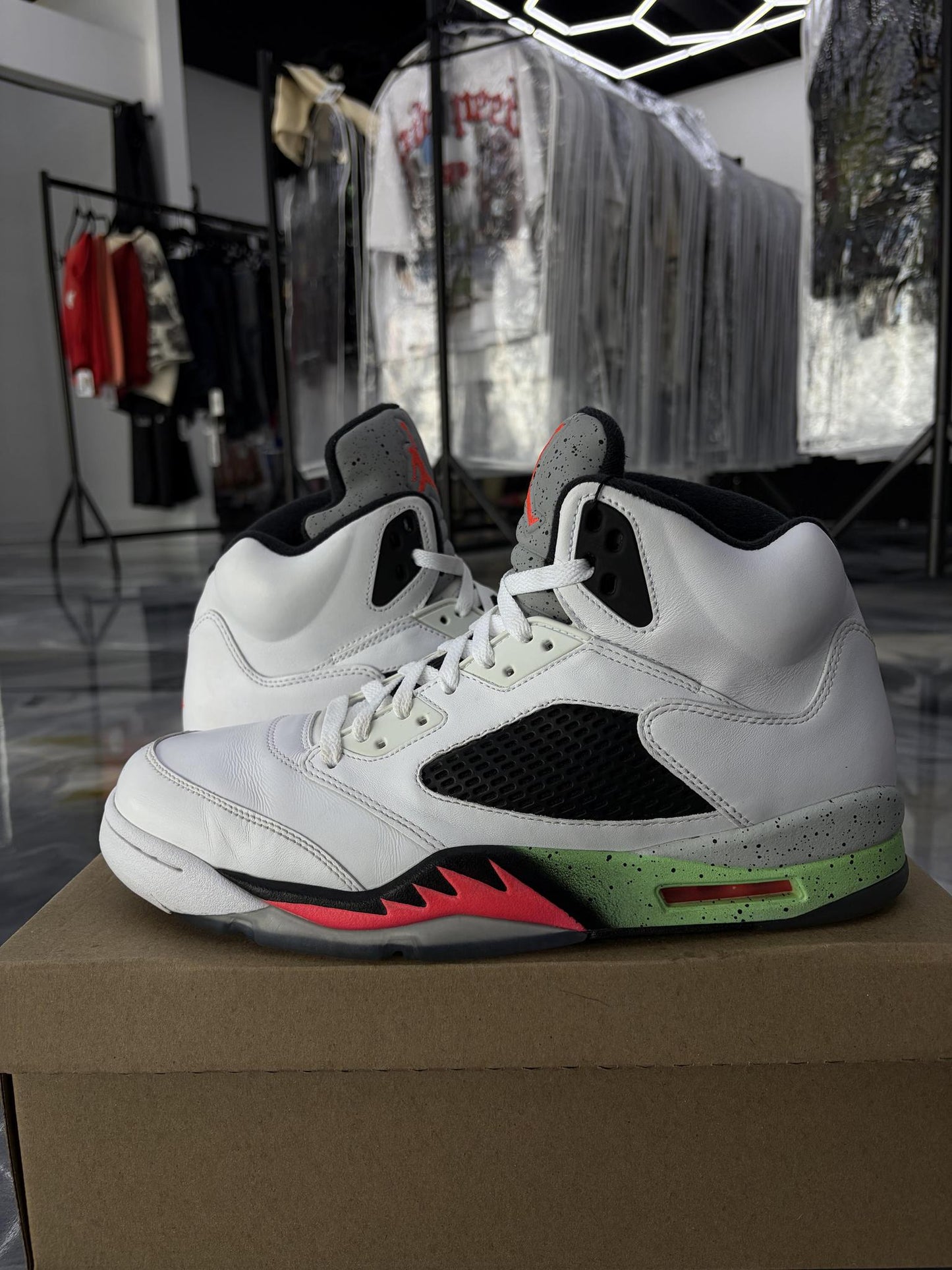 Jordan 5 "Poison Green" Used Size 12