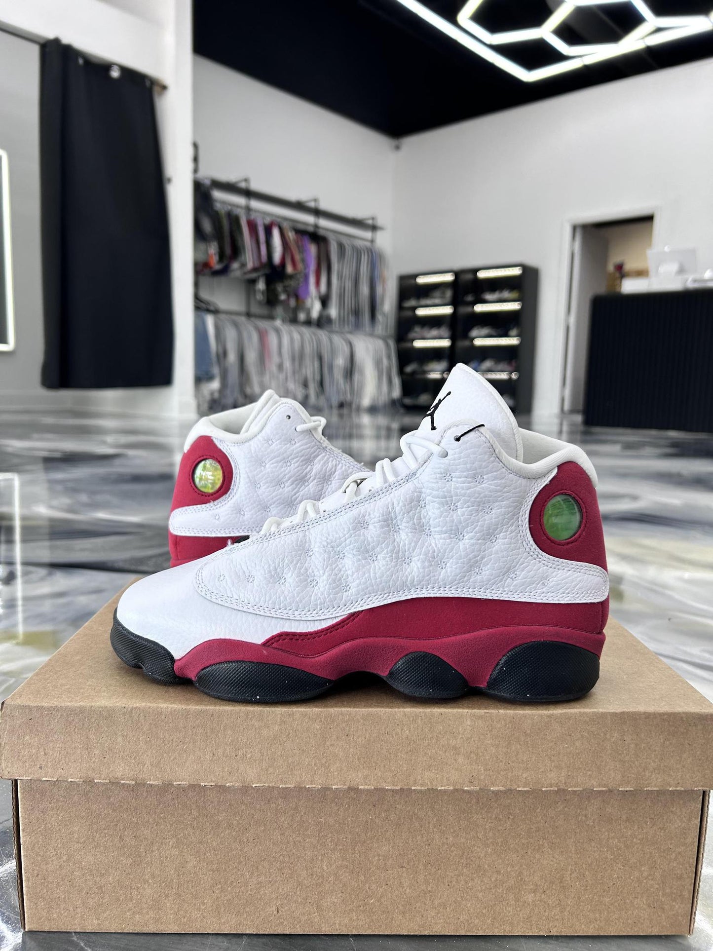 Jordan 13 "Cherry" Used Size 7Y/8.5W