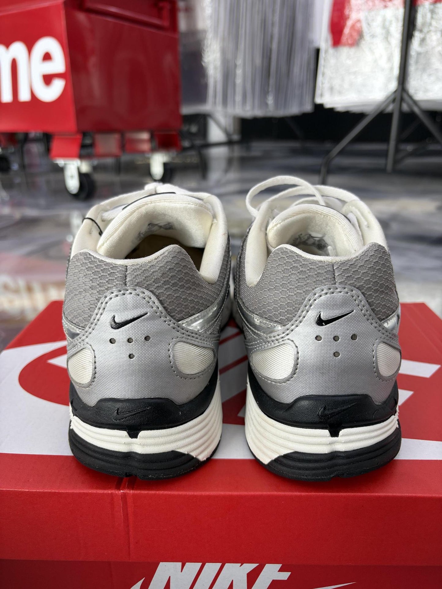 Nike P--6000 Used Size 9