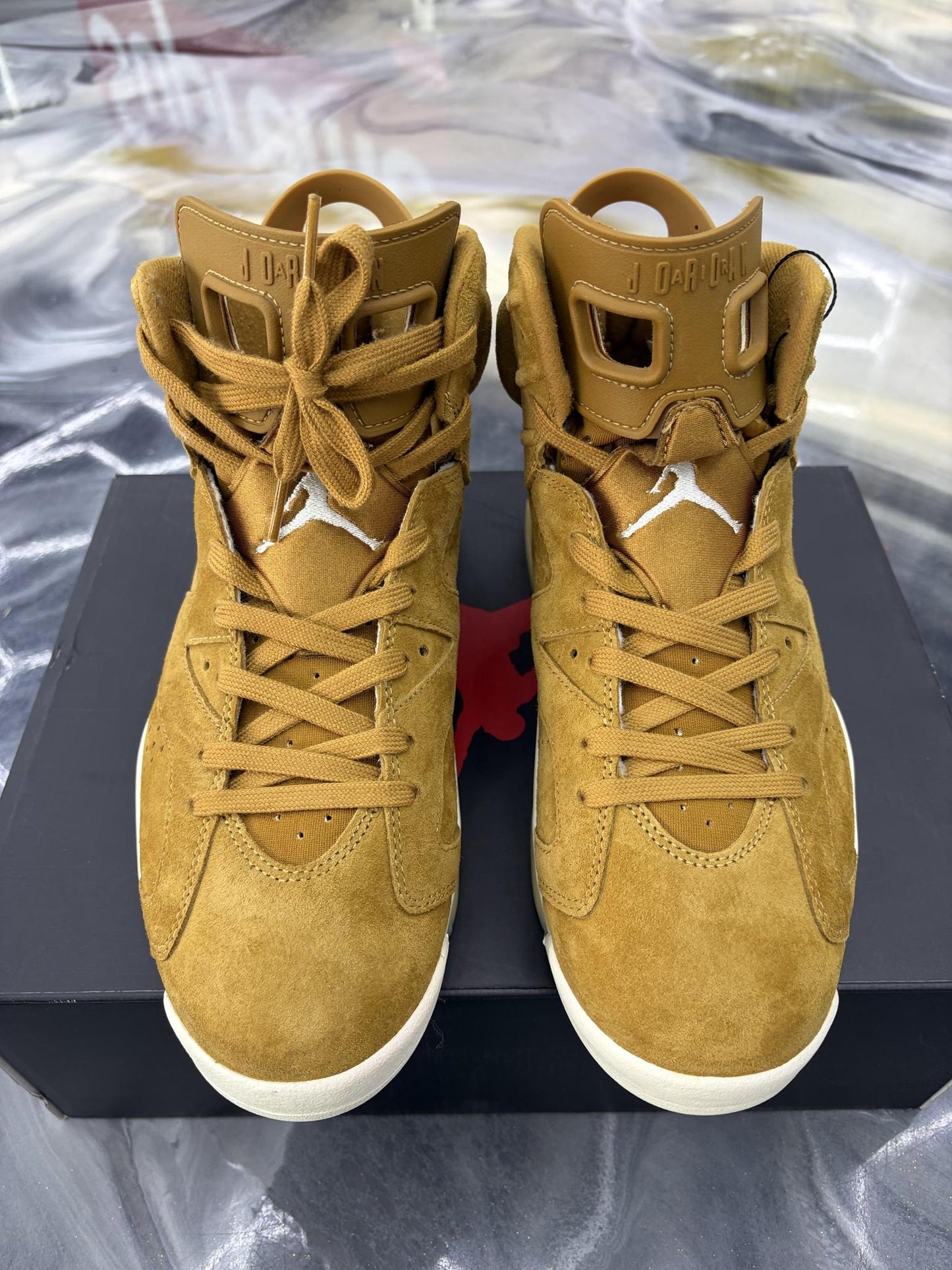 Jordan 6 "Wheat" Used Size 9.5