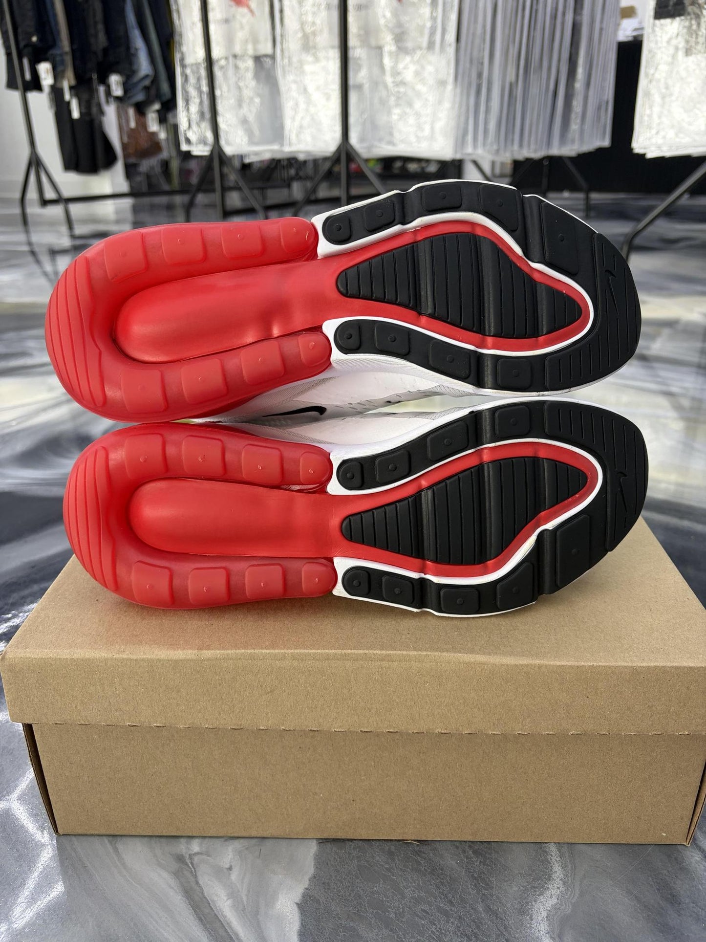 Nike Air Max 270 "Red/White" Used Size 10.5