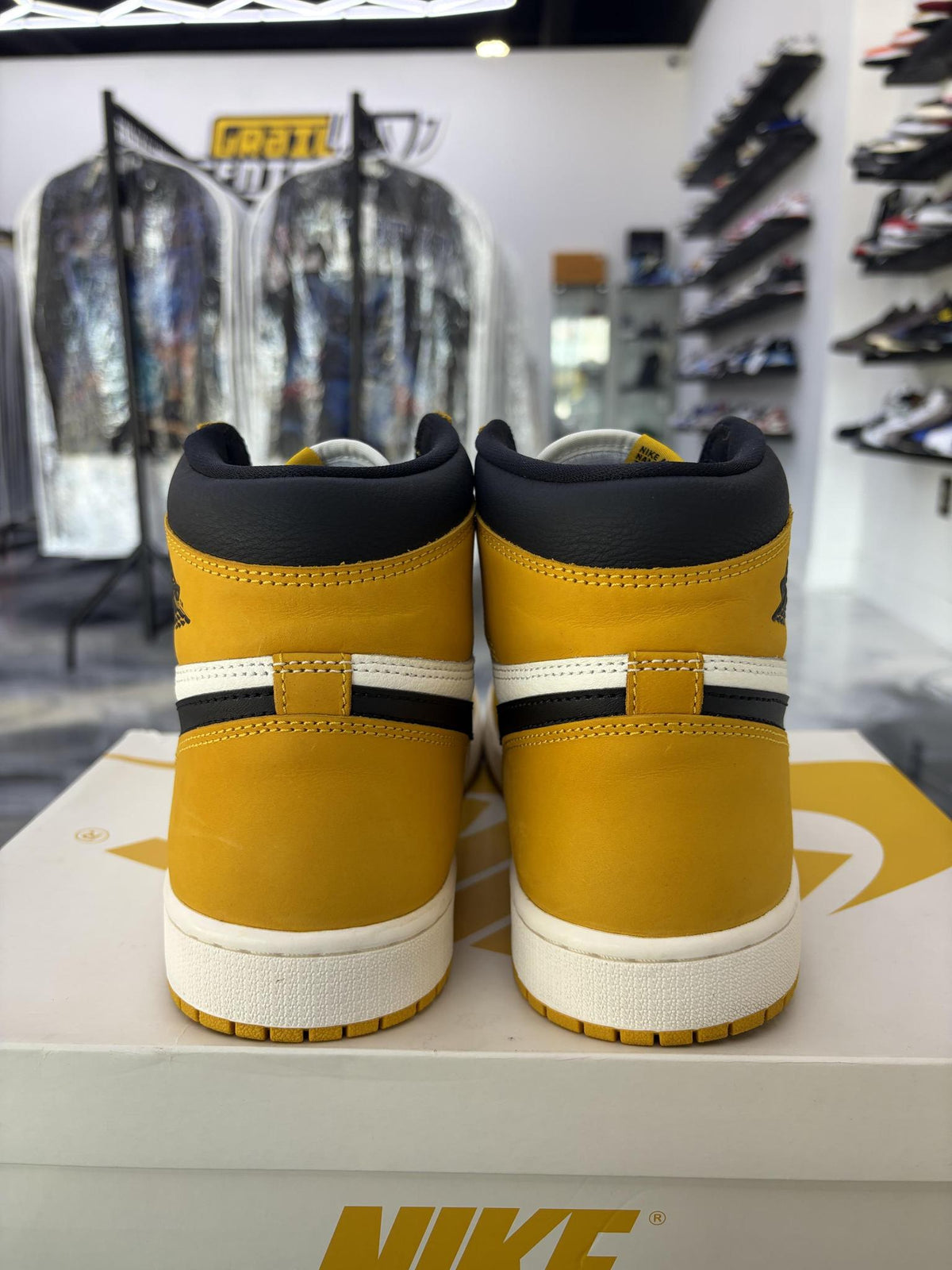 Jordan 1 "Yellow Ochre" Used Size 9