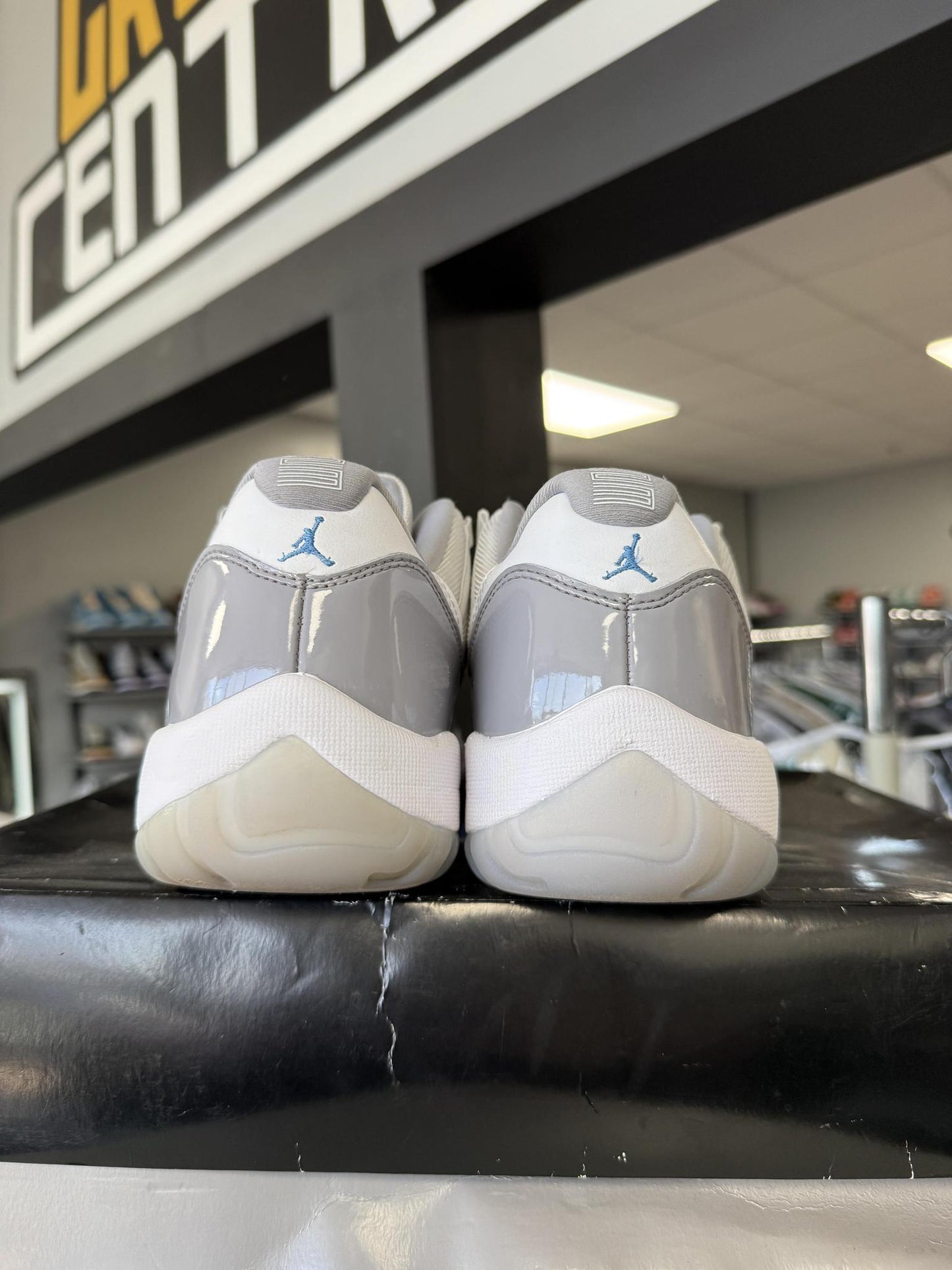 Jordan 11 Low "Cement Grey" Used Size 10